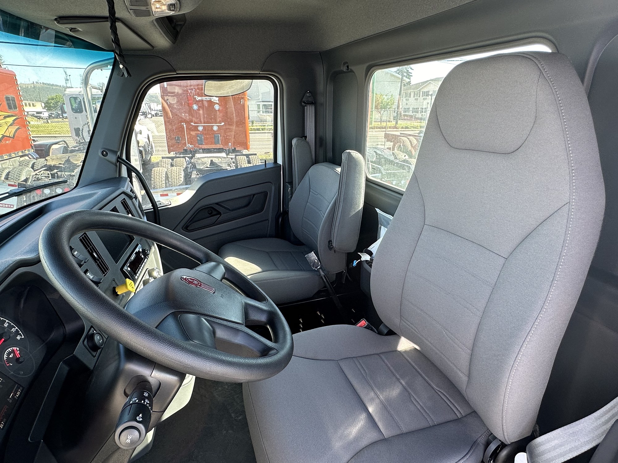 2025 Kenworth T380 2025 Kenworth T380 - image 6 of 6