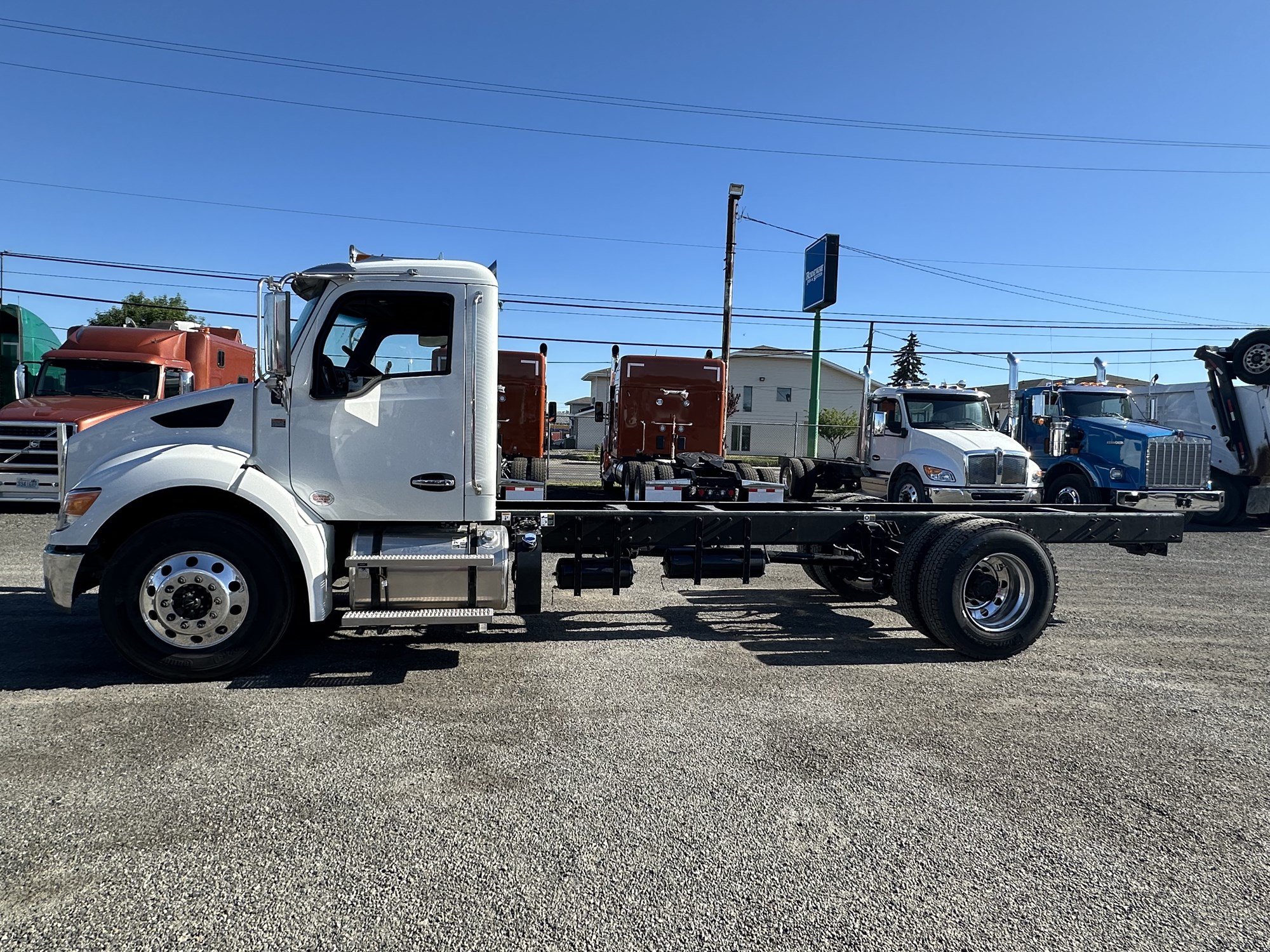 2024 Kenworth - image 2