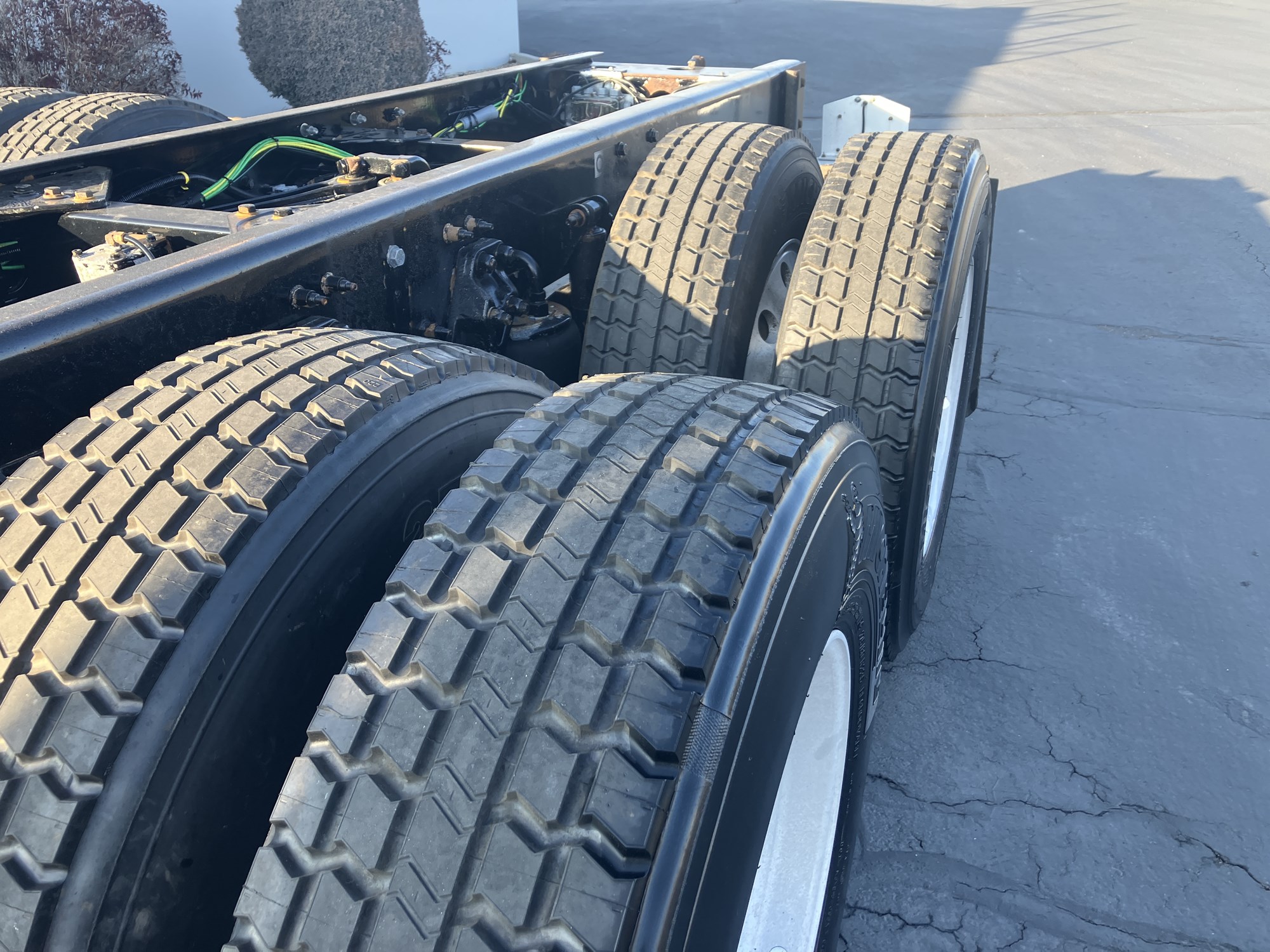 2018 Kenworth T880 - image 5