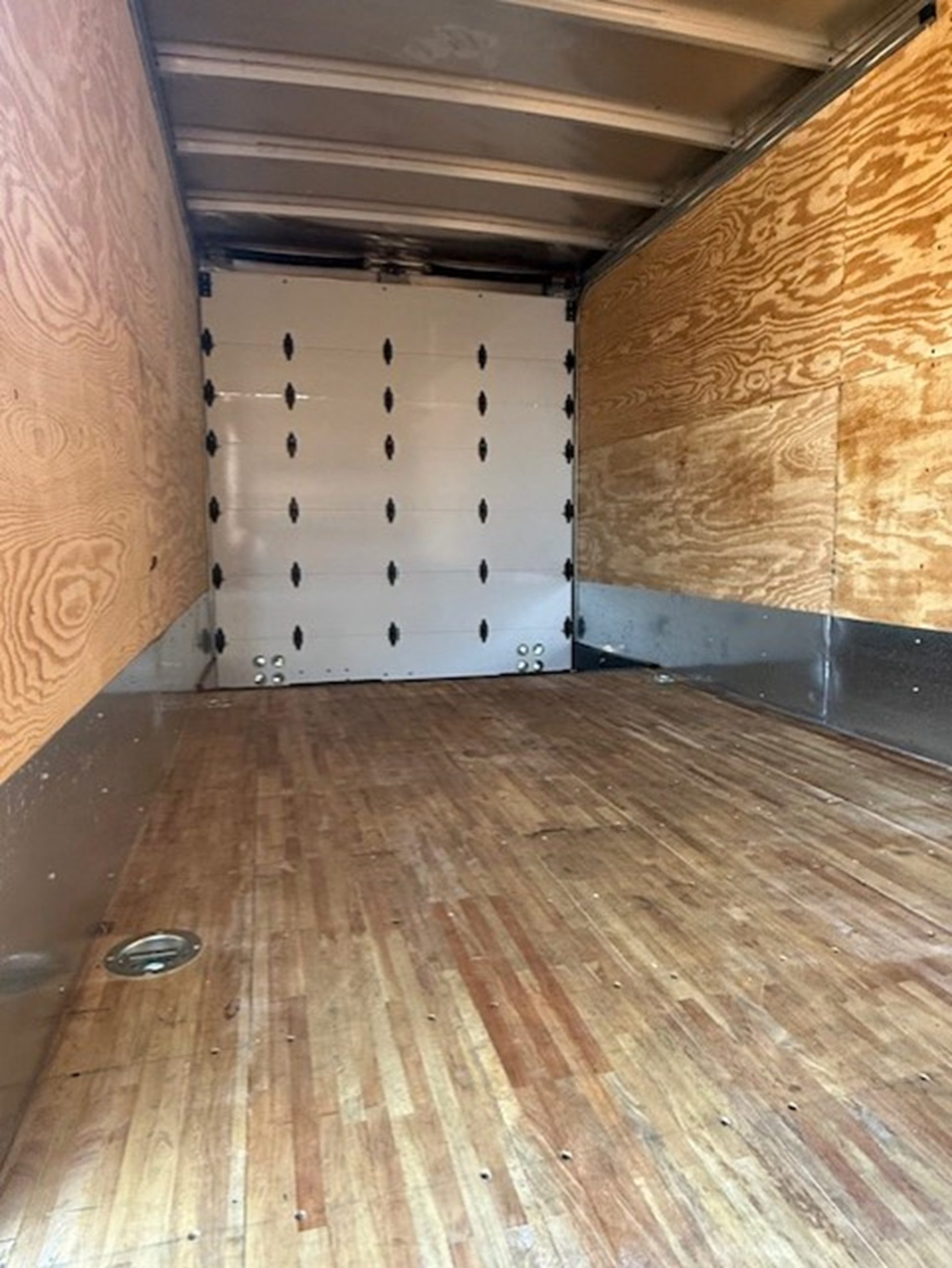 2025 Isuzu NRR GAS 1U3 - image 5 of 6