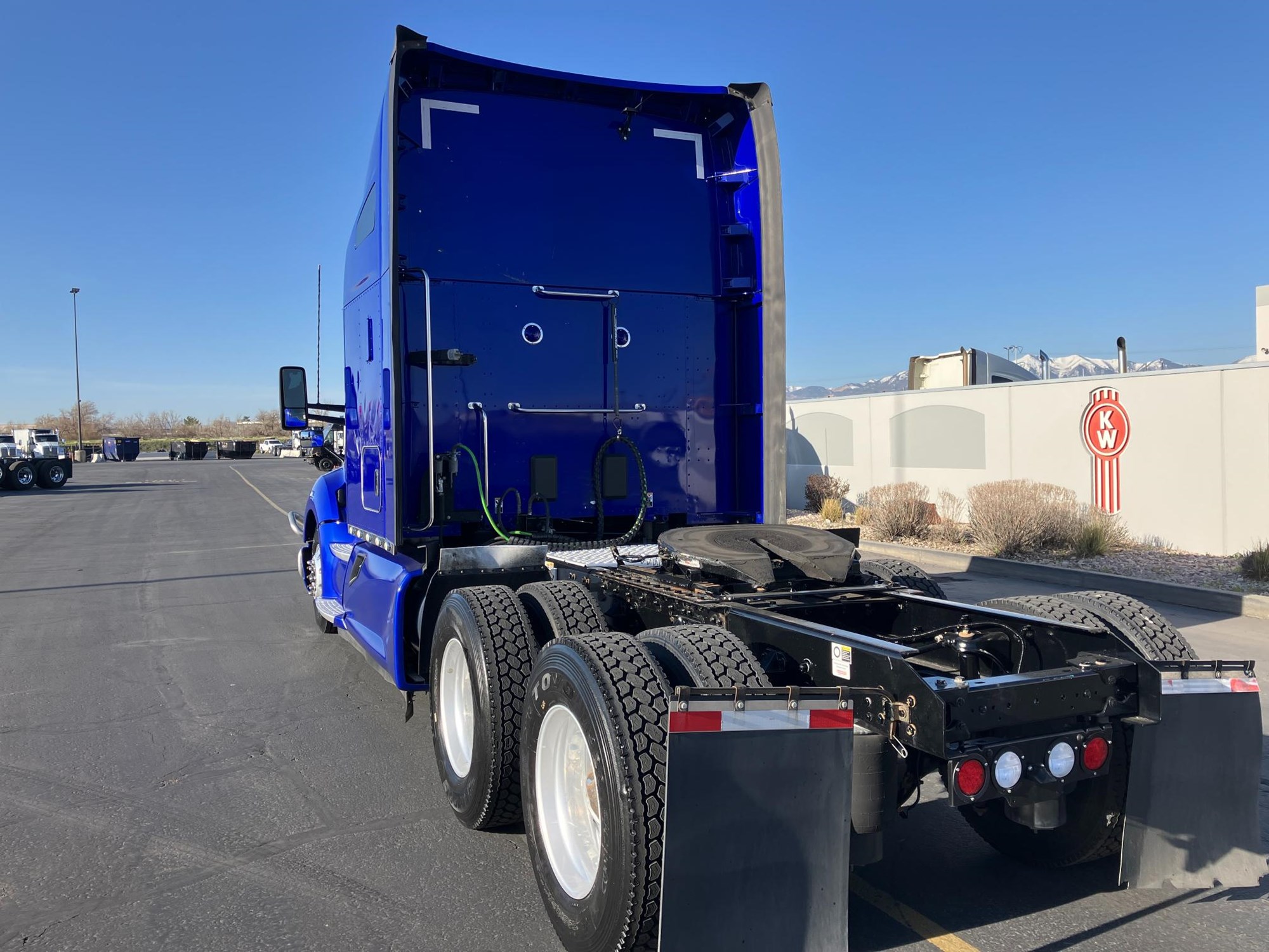2021 Kenworth T680 - image 6 of 6