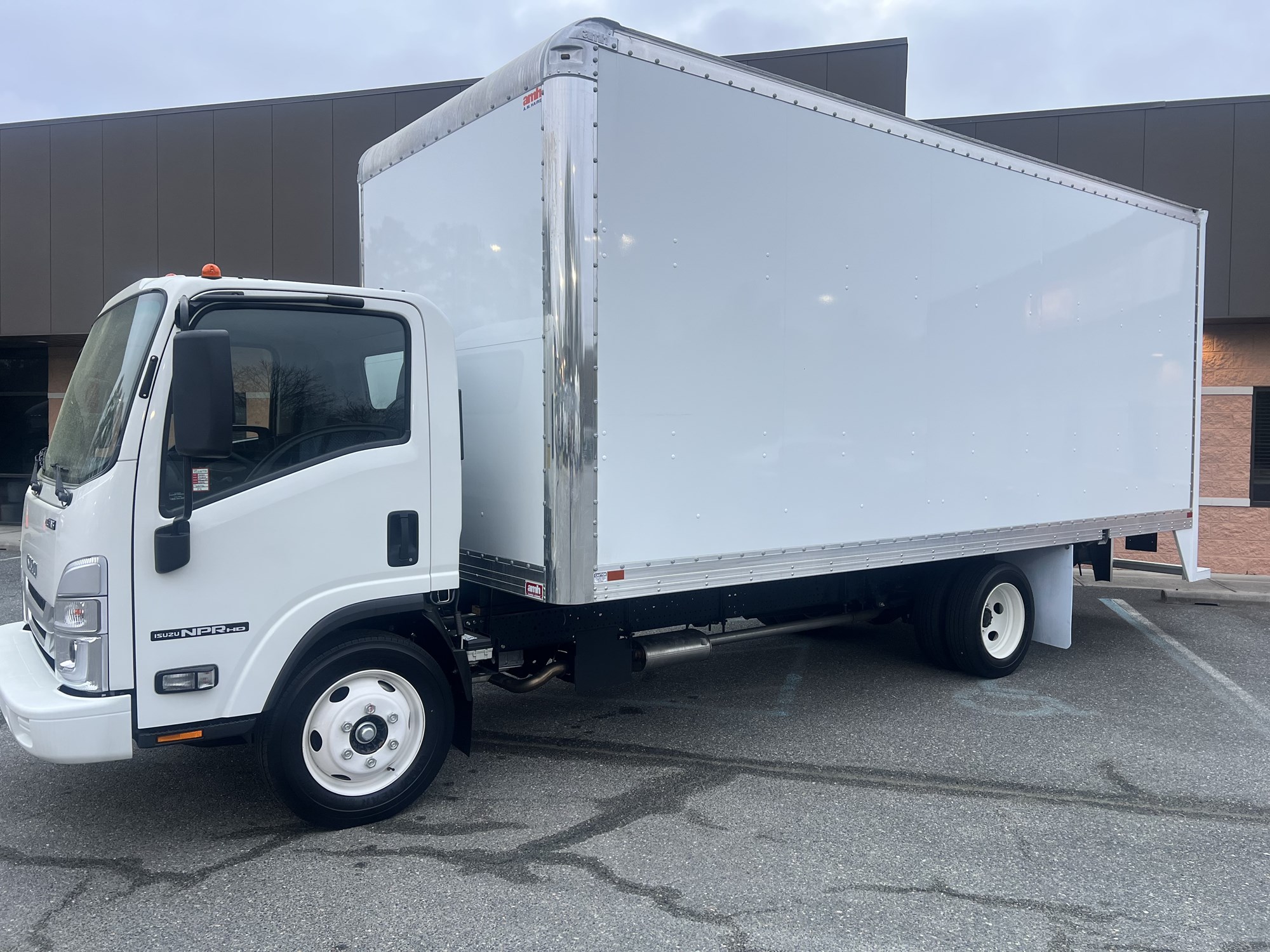 2024 Isuzu NPR GAS HD 1F4 - image 1 of 6