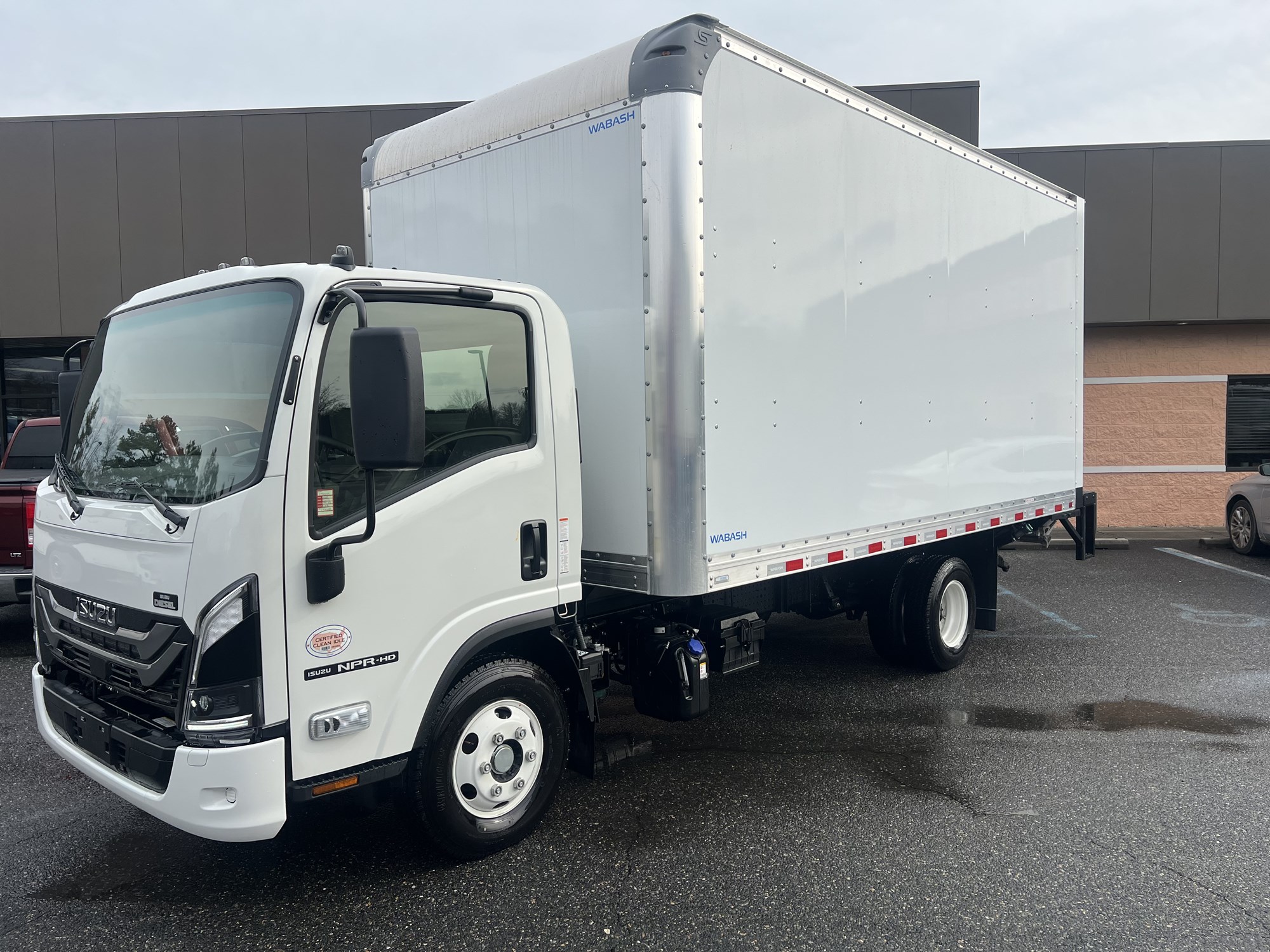 2025 Isuzu NPR HD 3F3 - image 1 of 6
