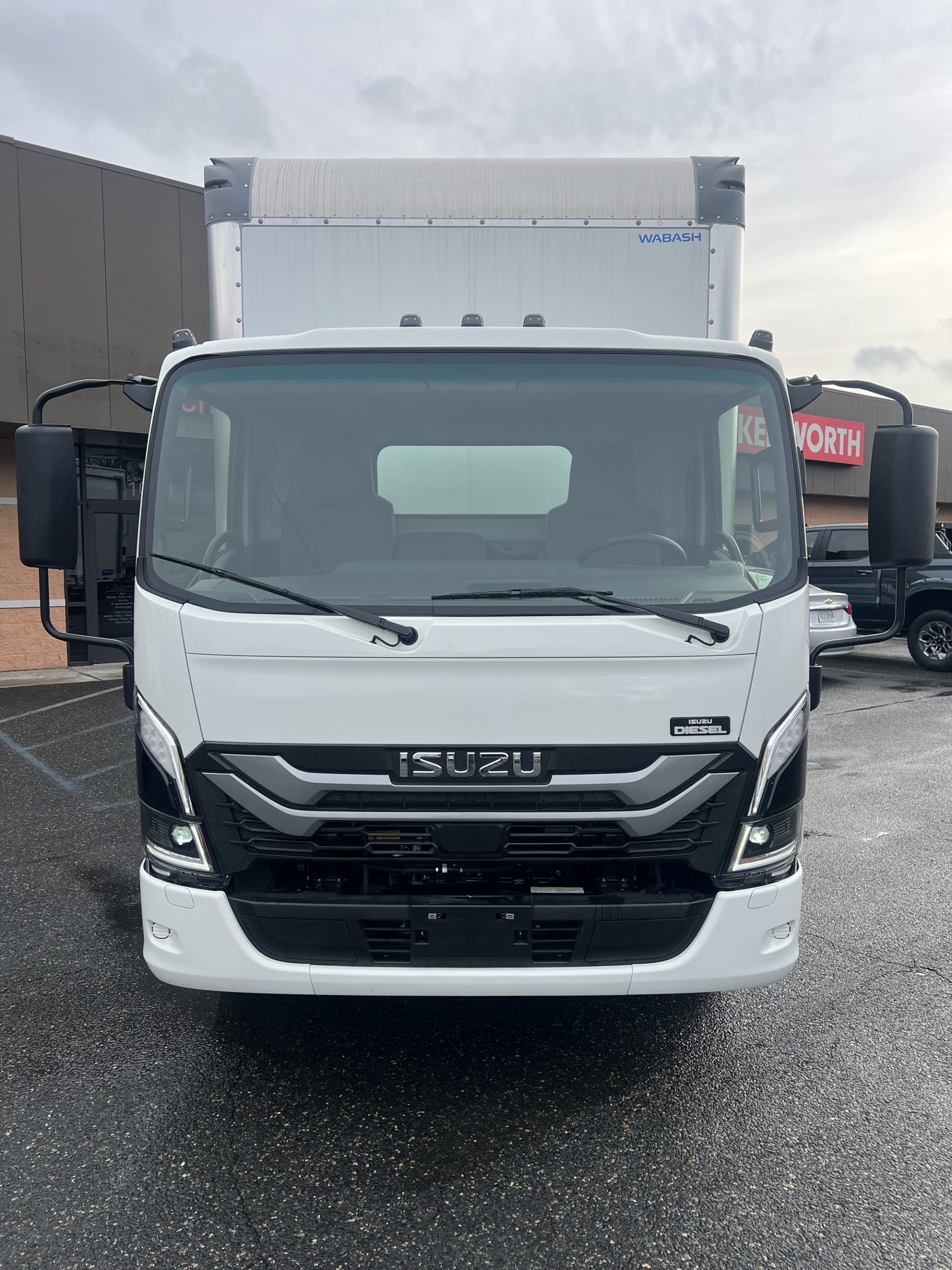 2025 Isuzu NPR HD 3F3 - image 2 of 6