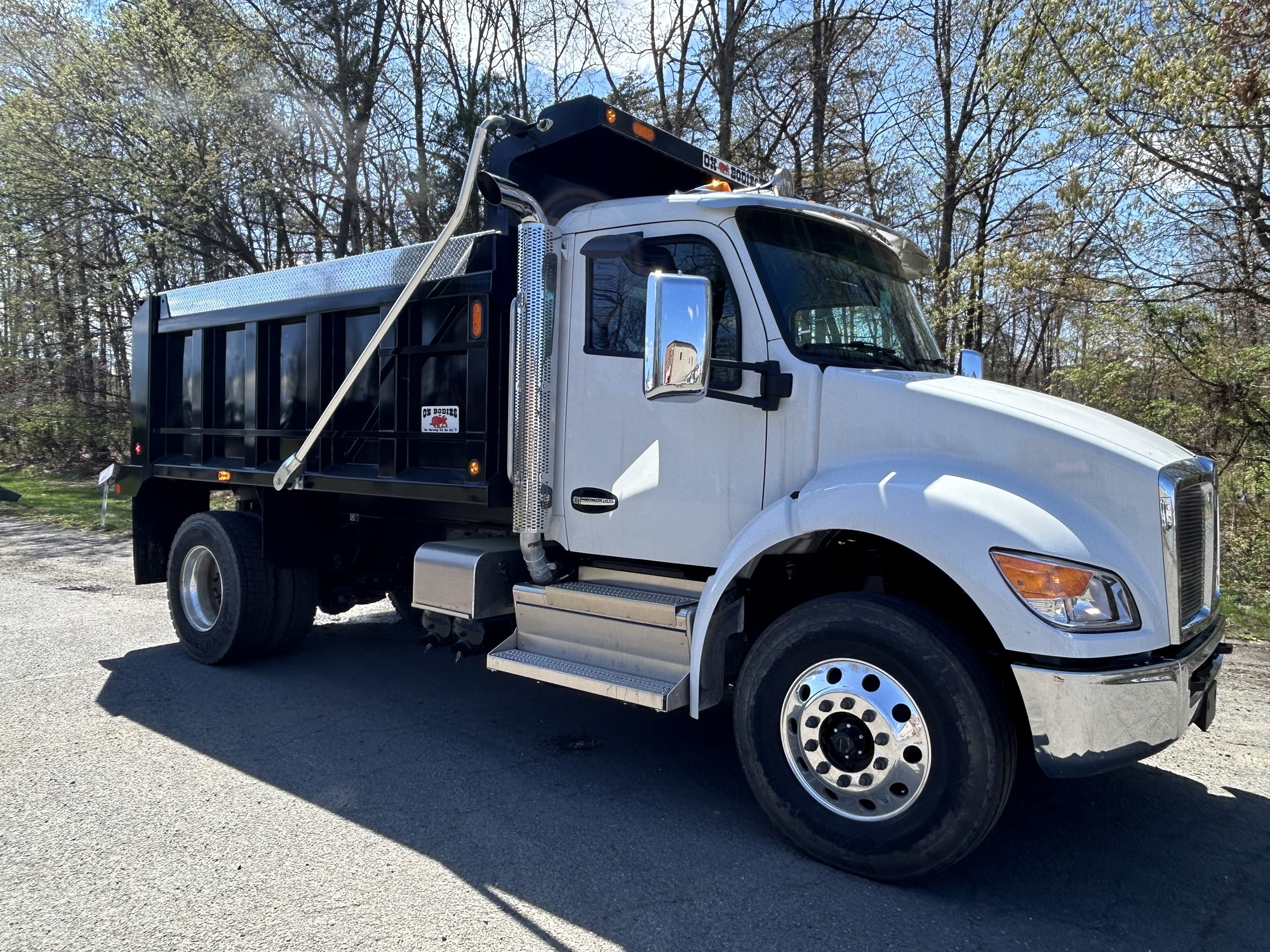 2025 Kenworth T380 - image 6 of 6