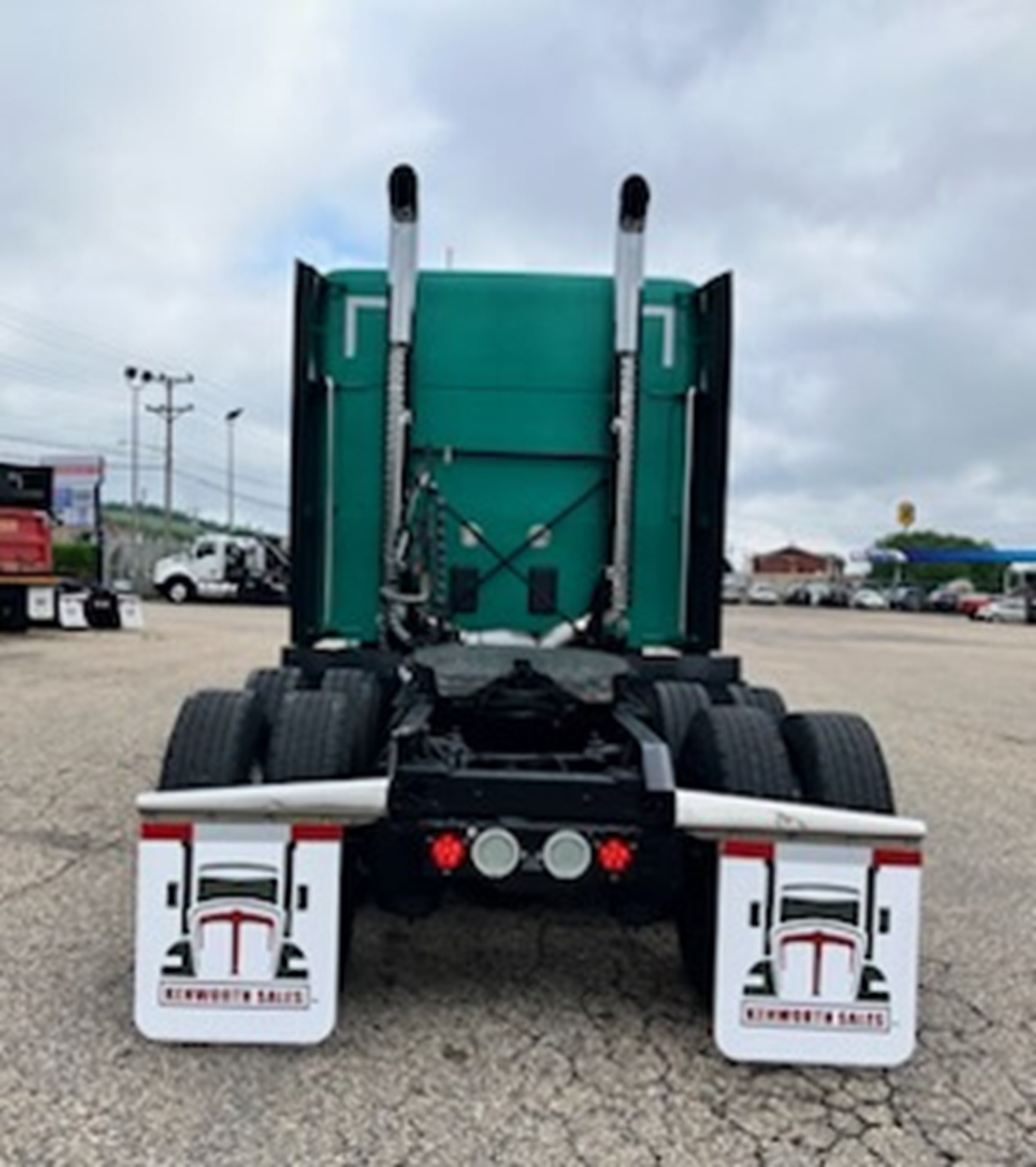 2021 Kenworth T680 - image 6 of 6