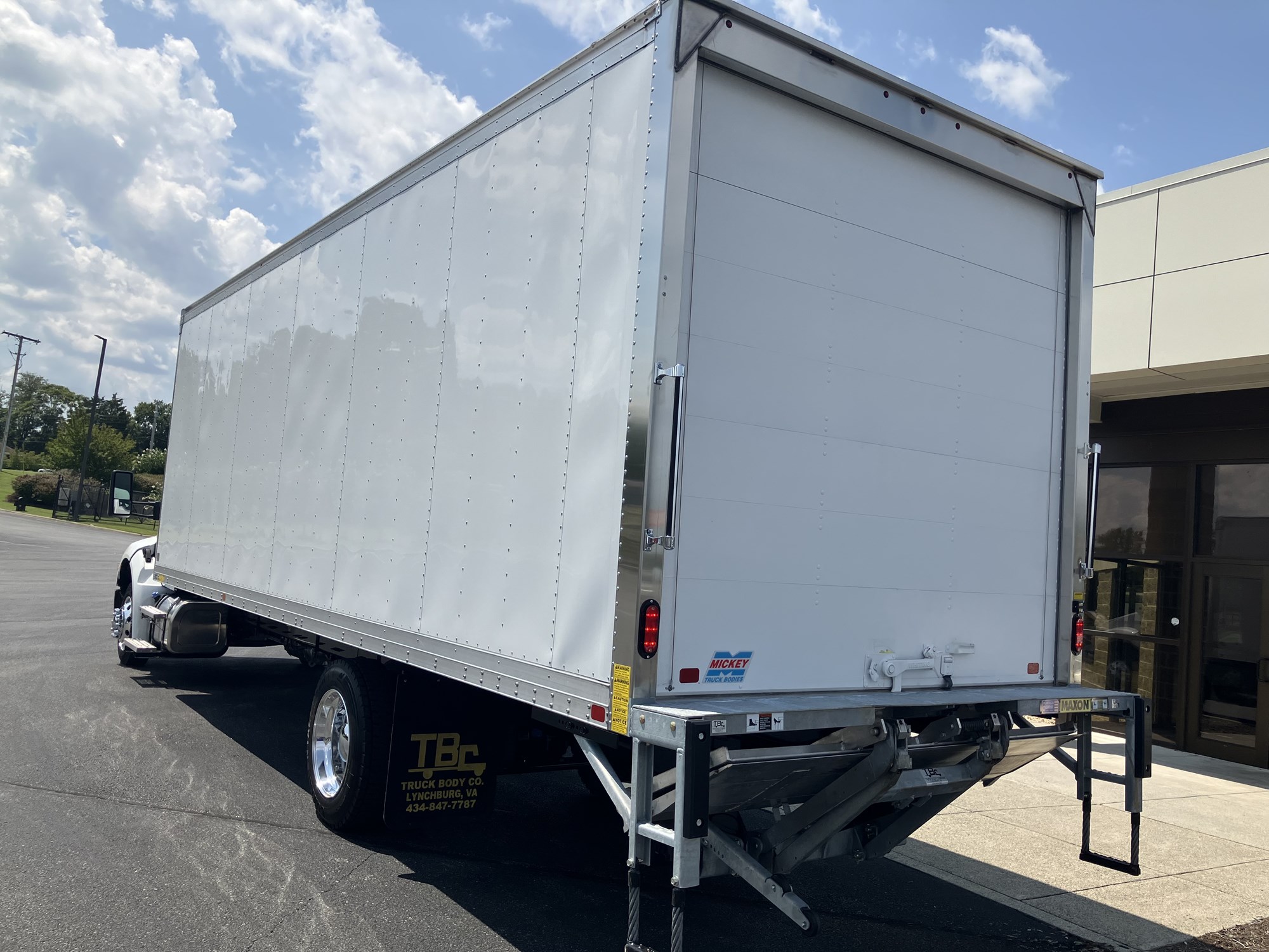 2025 Kenworth T280 - image 6 of 6