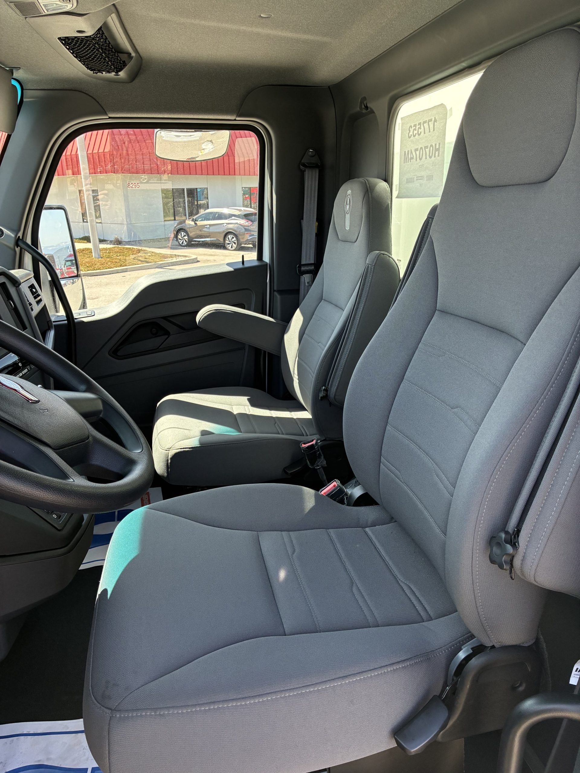 2025 Kenworth - image 4