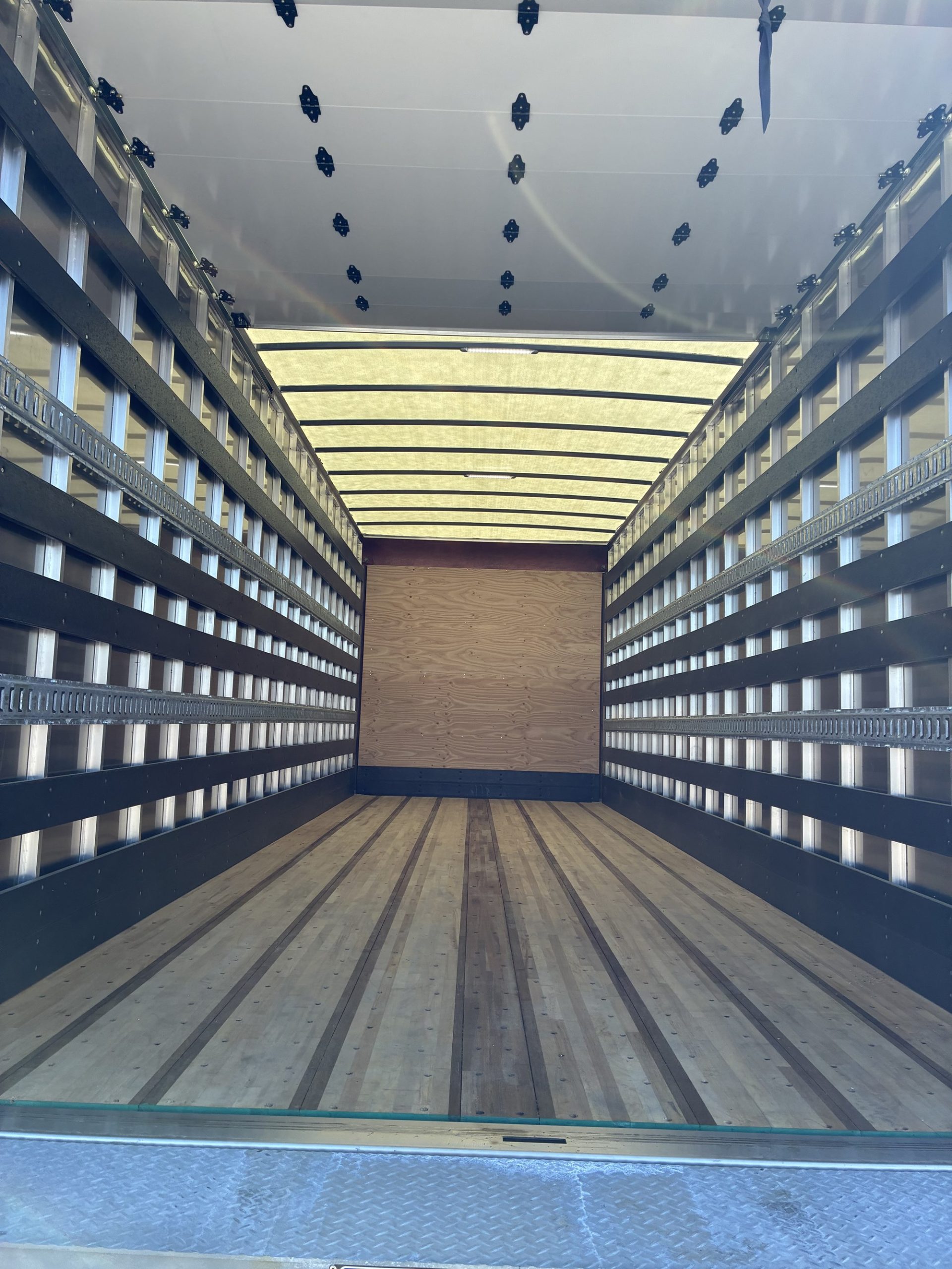 2025 Kenworth - image 6