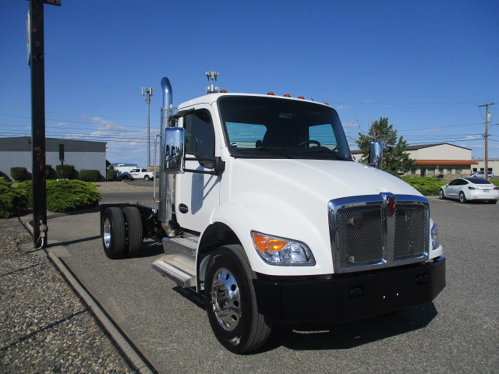 2025 Kenworth - image 2