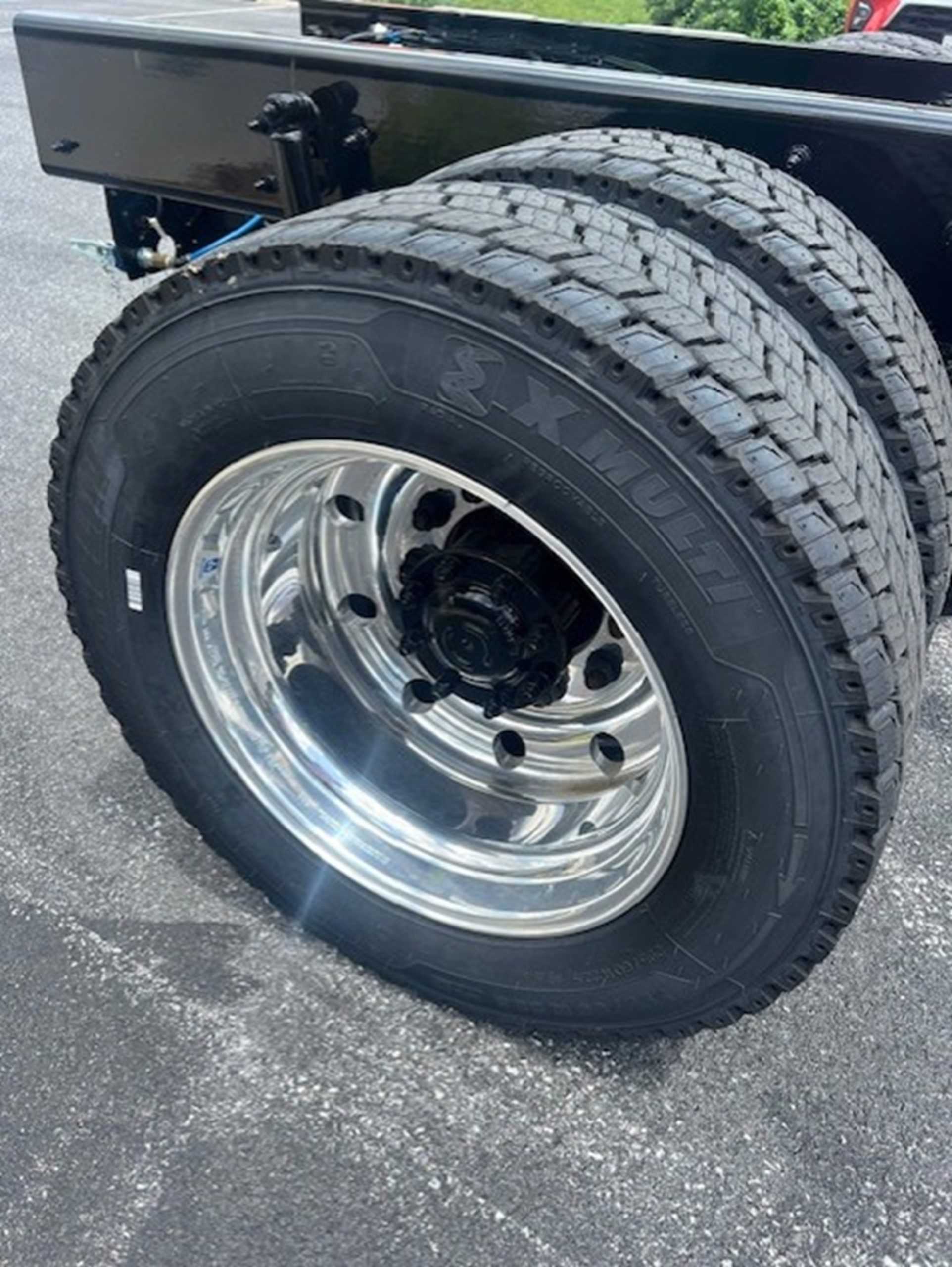 2025 Kenworth T380 - image 6 of 6