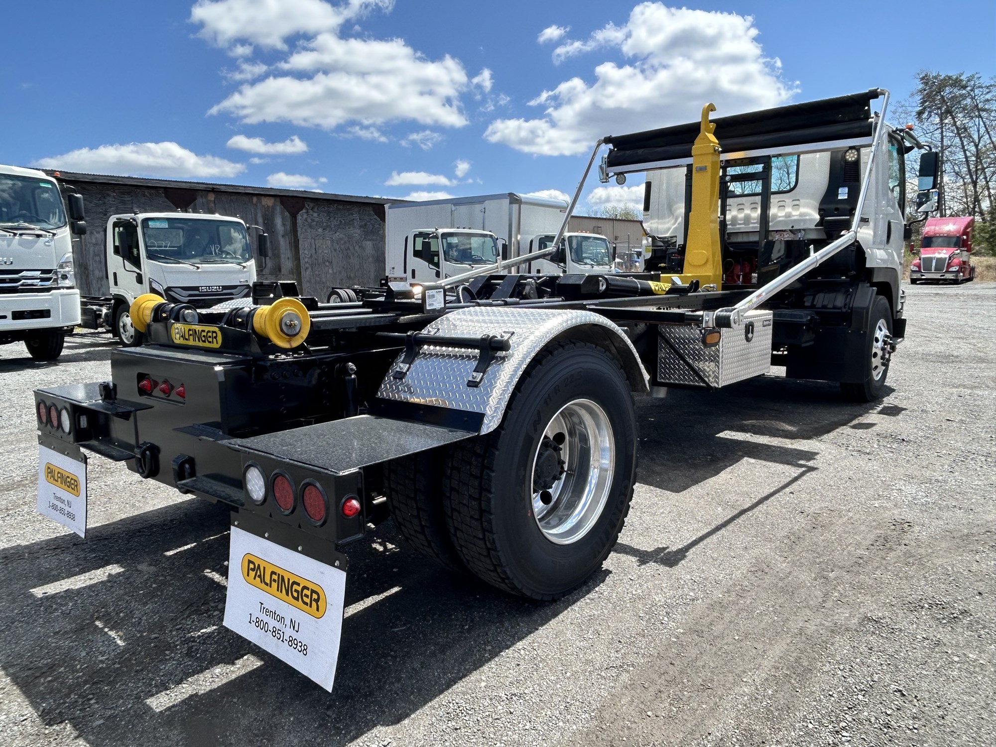 2025 Isuzu FVR MW3 - image 5 of 6