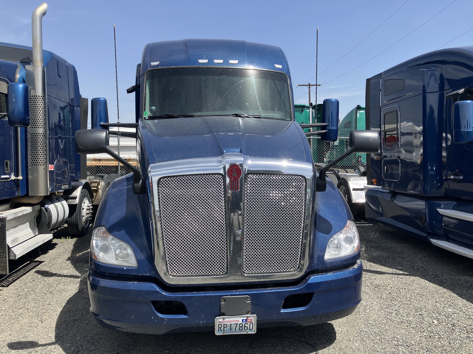 2020 Kenworth T680 - image 5 of 6