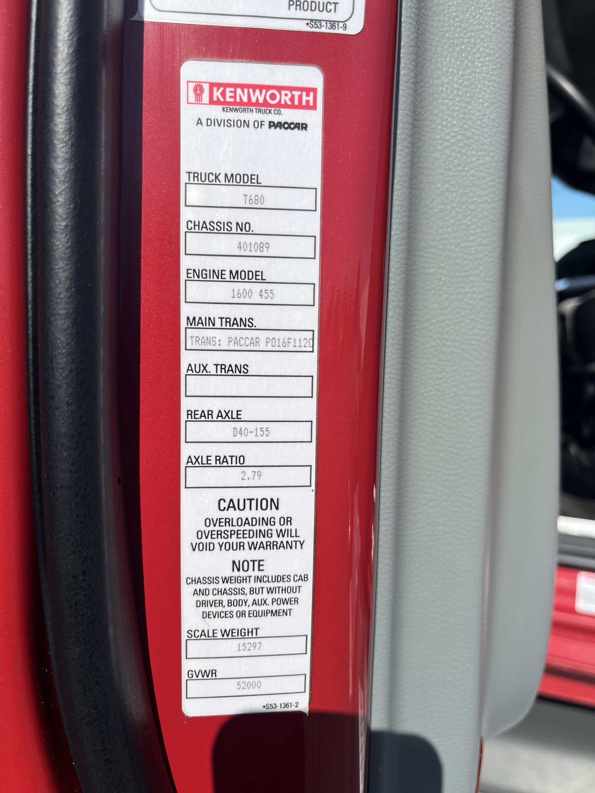 2020 Kenworth T680 - image 4 of 6