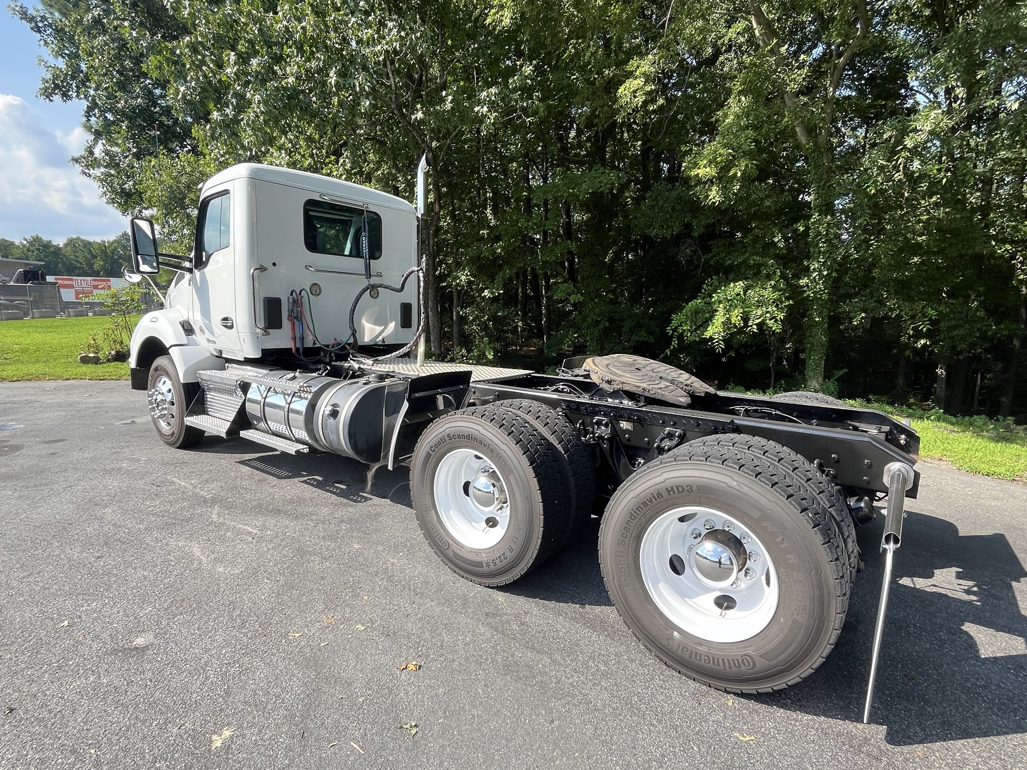 2020 Kenworth T880 - image 6 of 6