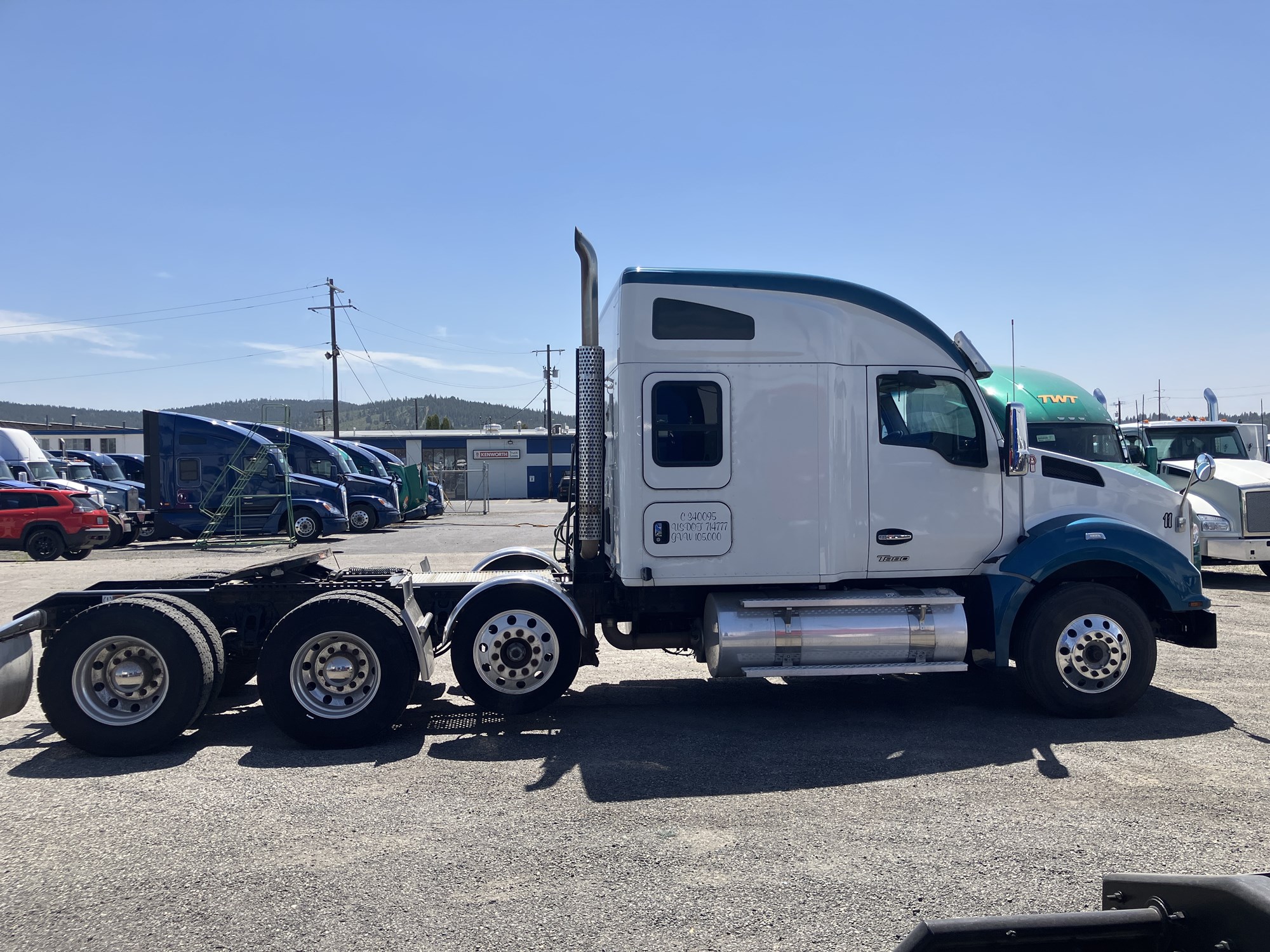 2023 Kenworth T880 2023 Kenworth T880 - image 6 of 6