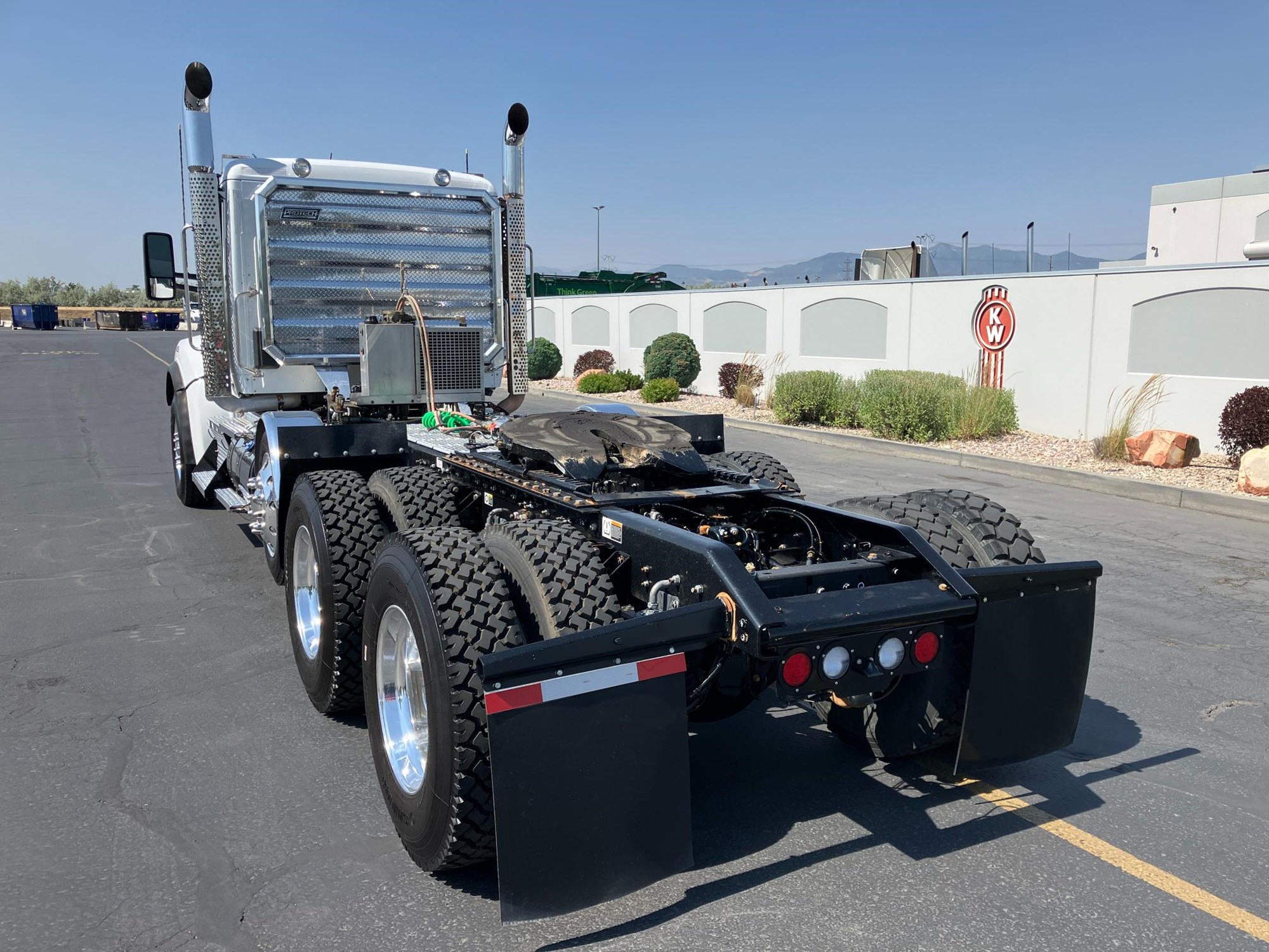 2024 Kenworth W990 - image 6 of 6