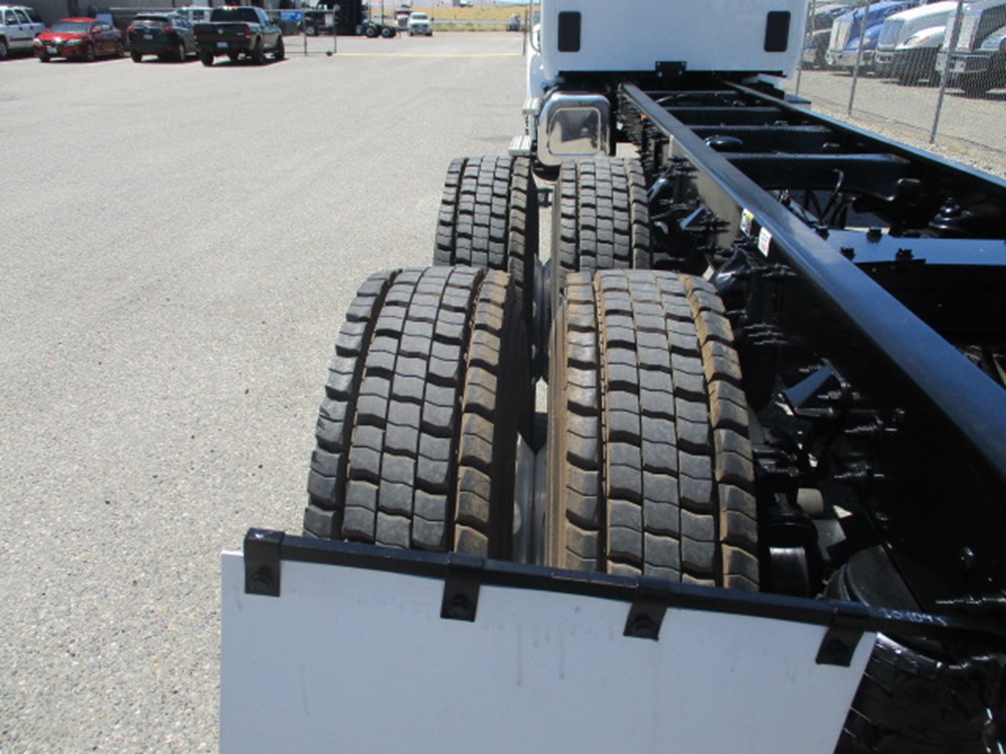 2025 Kenworth T480 - image 6