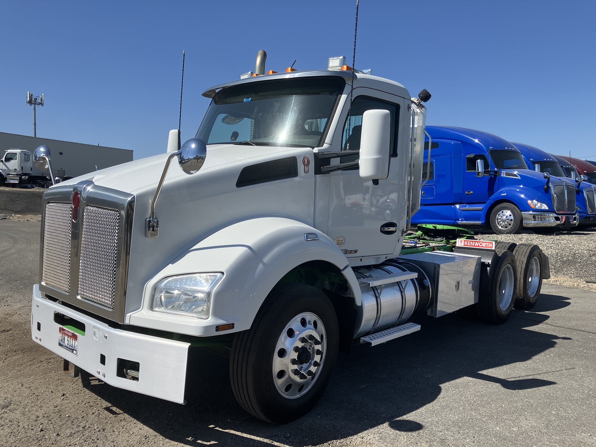 2018 Kenworth T880 - image 1 of 6