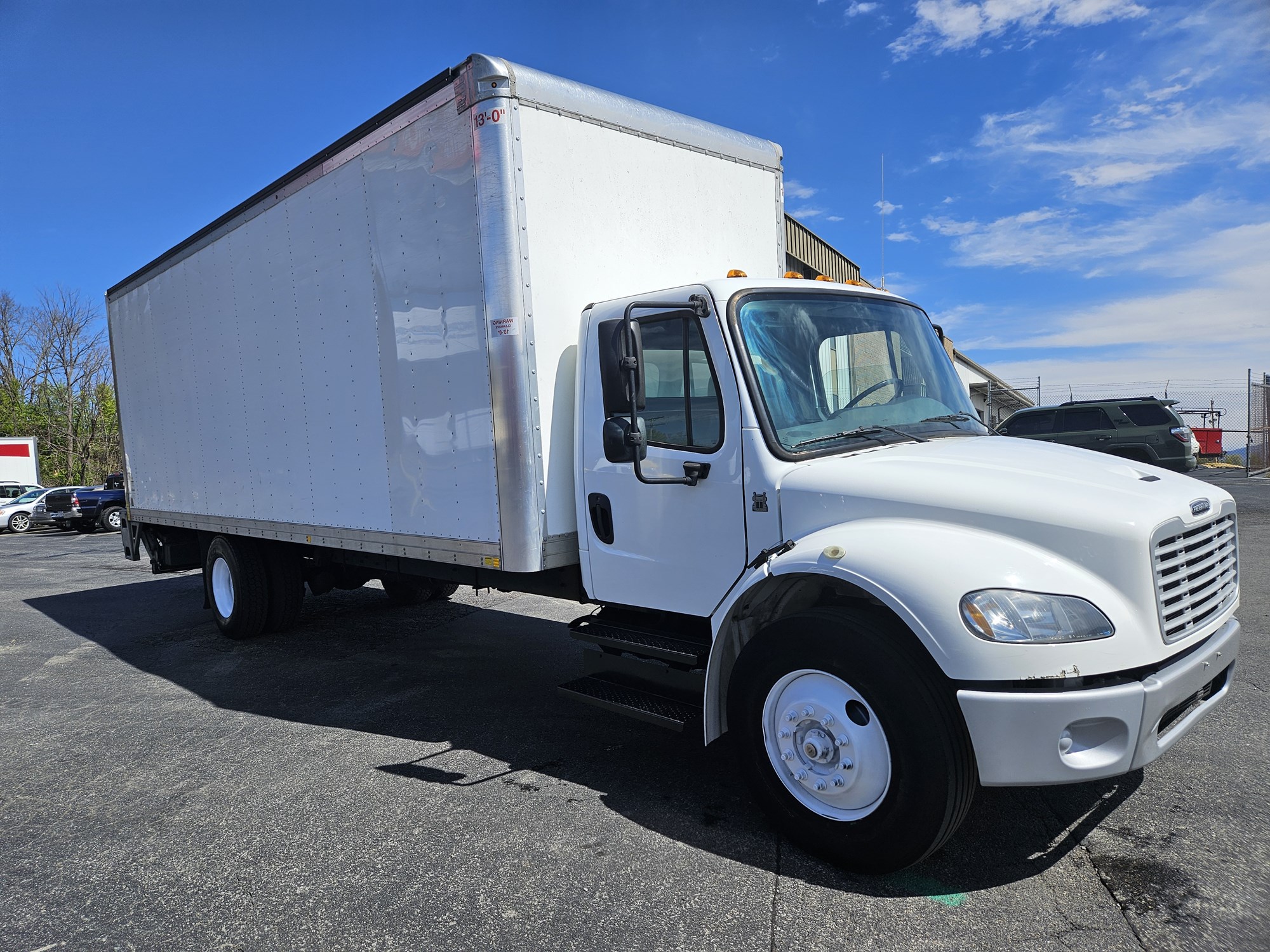 2019 FREIGHTLINER M2 - image 1 of 6
