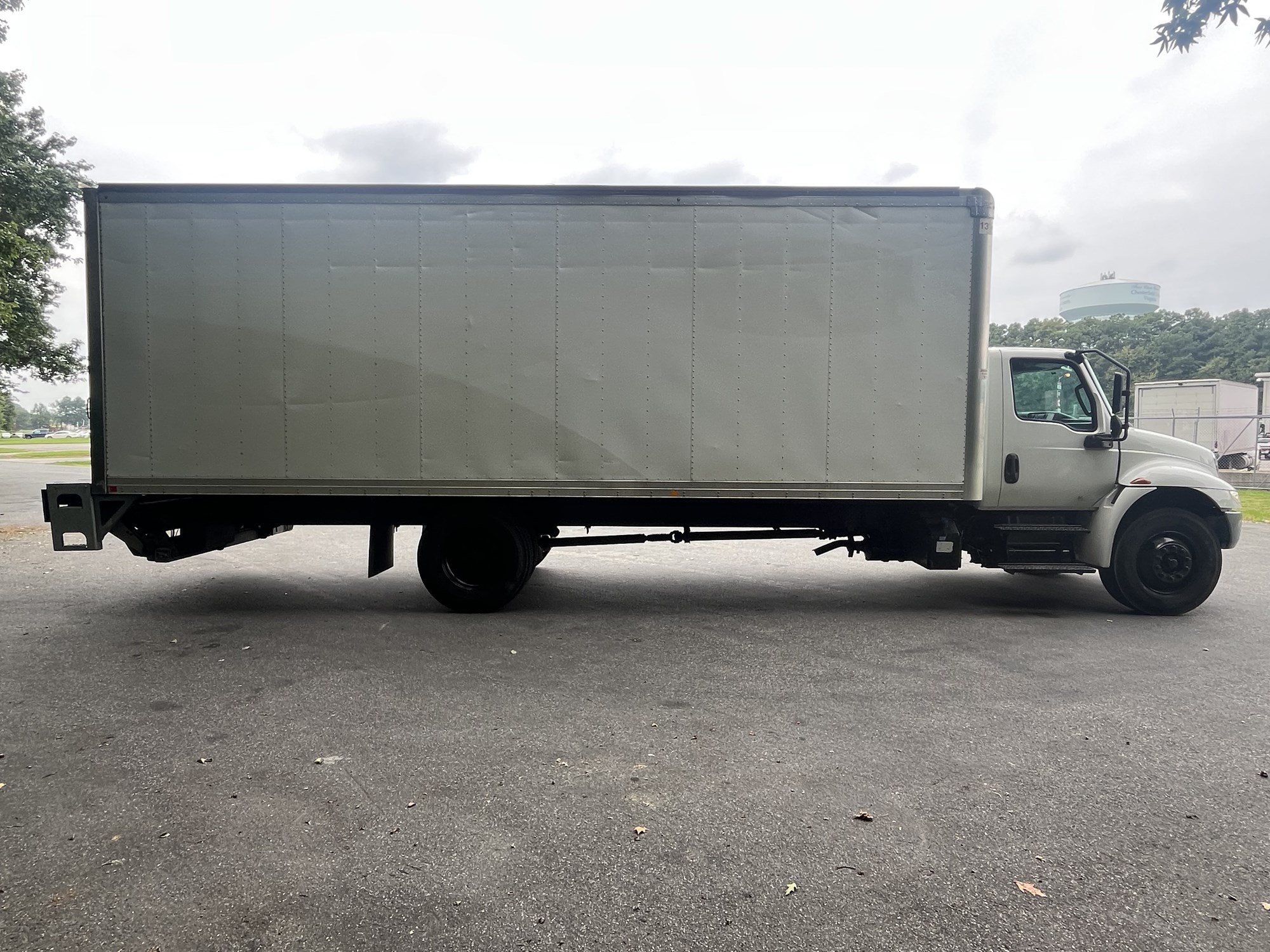 2020 International MV - image 4 of 6