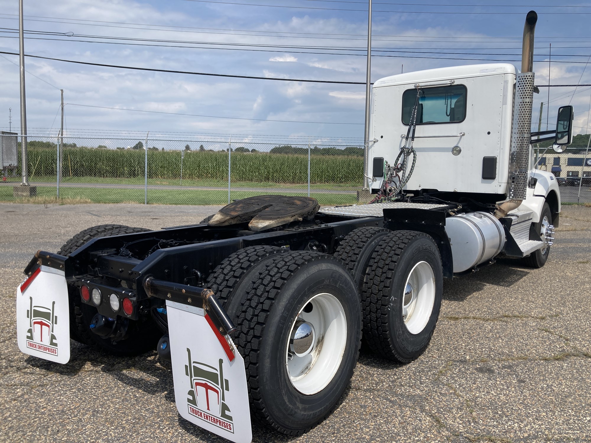 2020 Kenworth T880 2020 Kenworth T880 - image 5 of 6