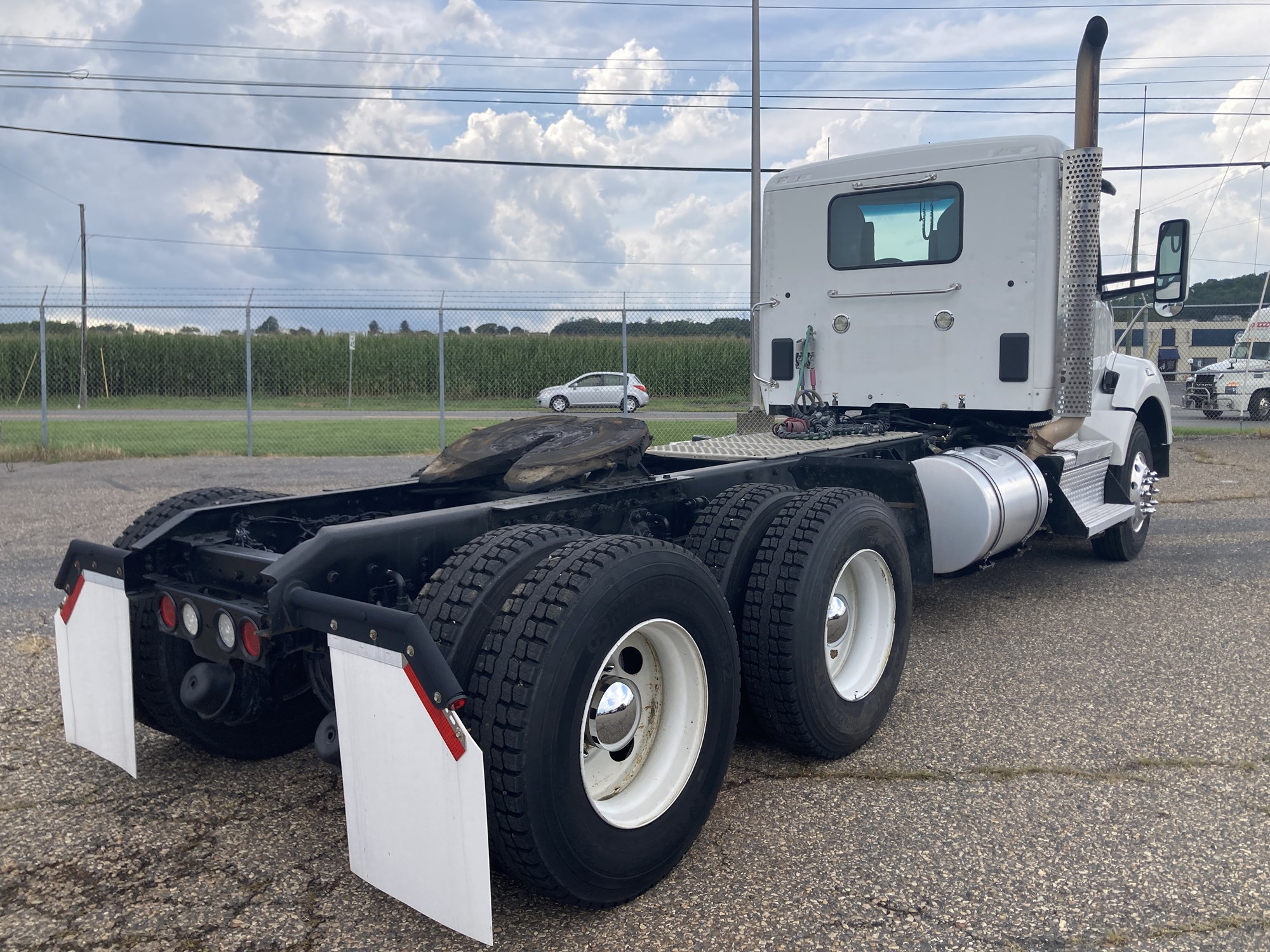 2020 Kenworth T880 2020 Kenworth T880 - image 5 of 6