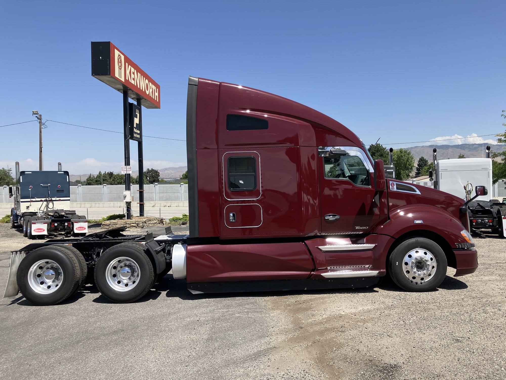 2021 Kenworth T680 - image 6 of 6