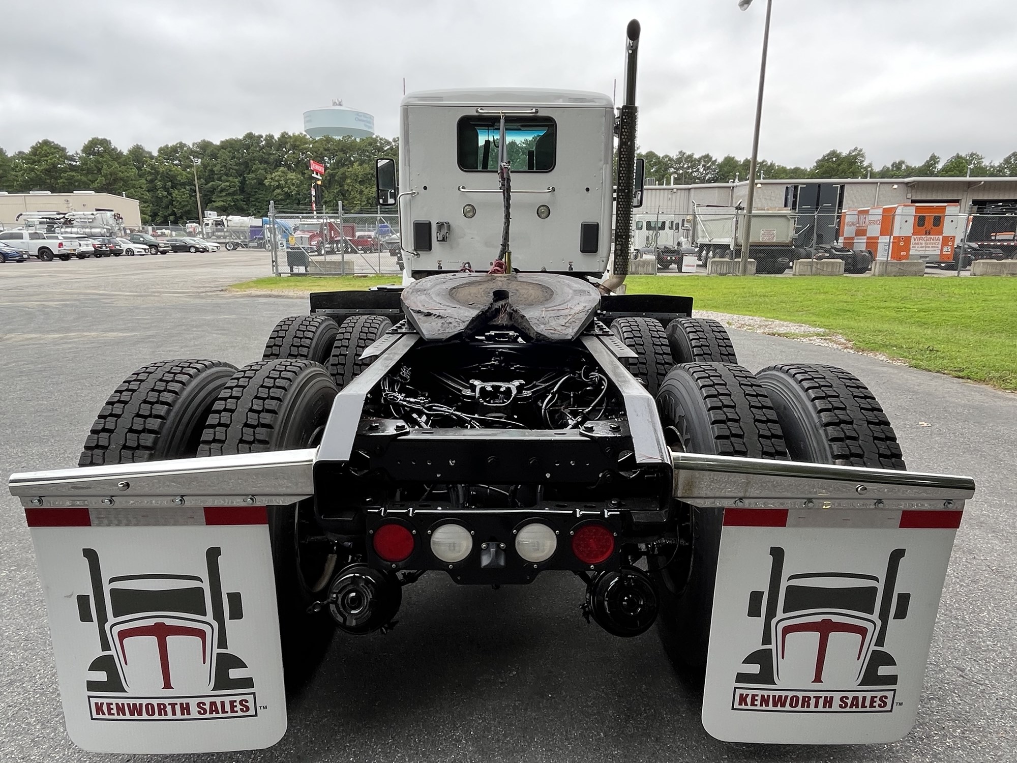 2021 Kenworth T880 - image 5 of 6