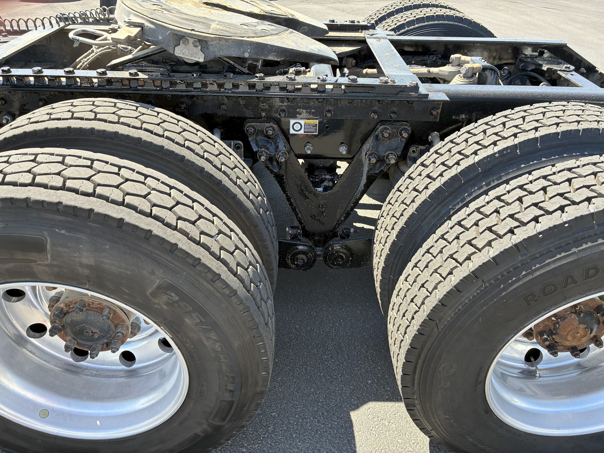 2021 Kenworth T880 - image 6 of 6
