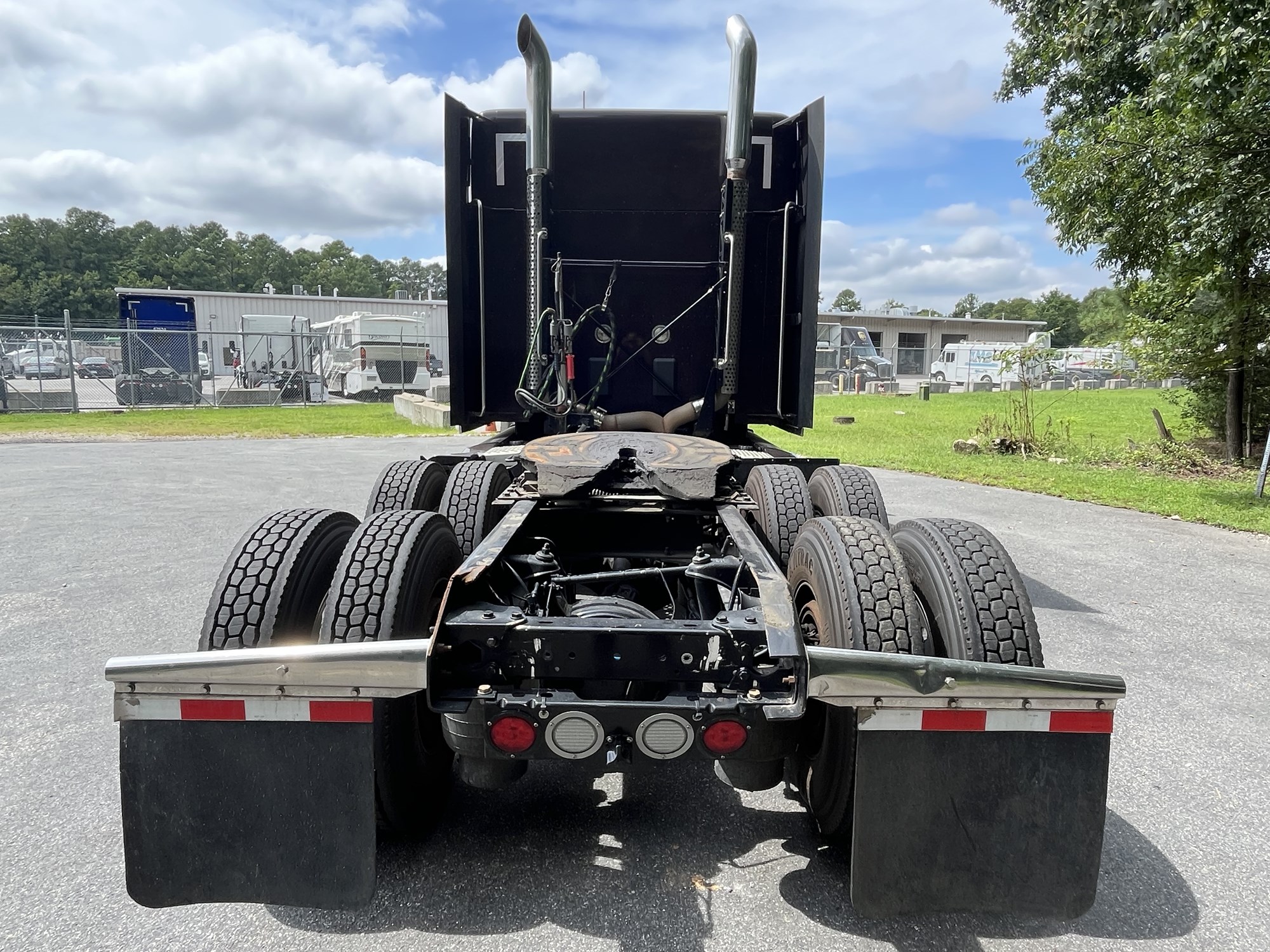 2021 Kenworth T680 - image 6 of 6