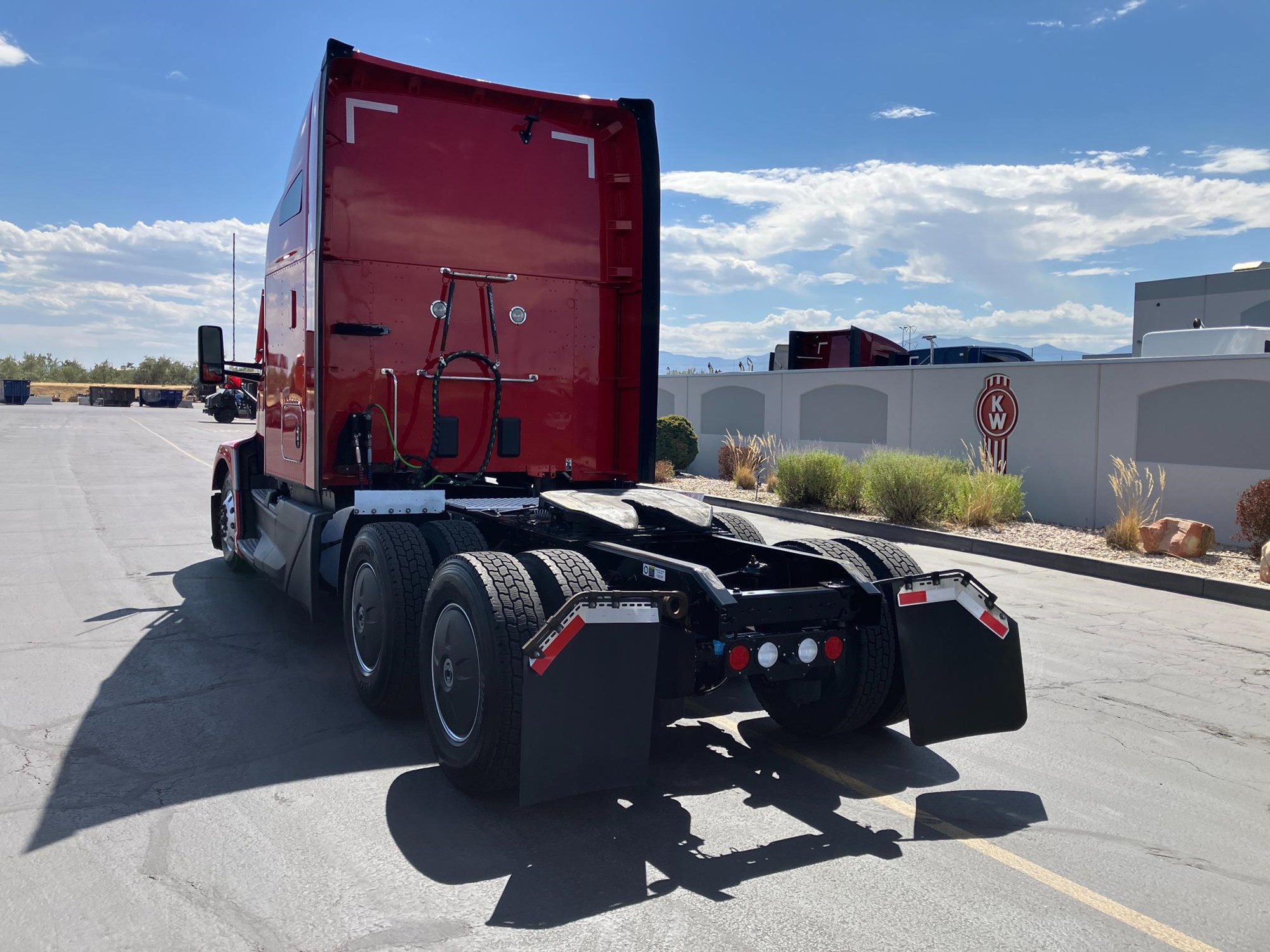 2022 Kenworth T680 Next Gen - image 6 of 6
