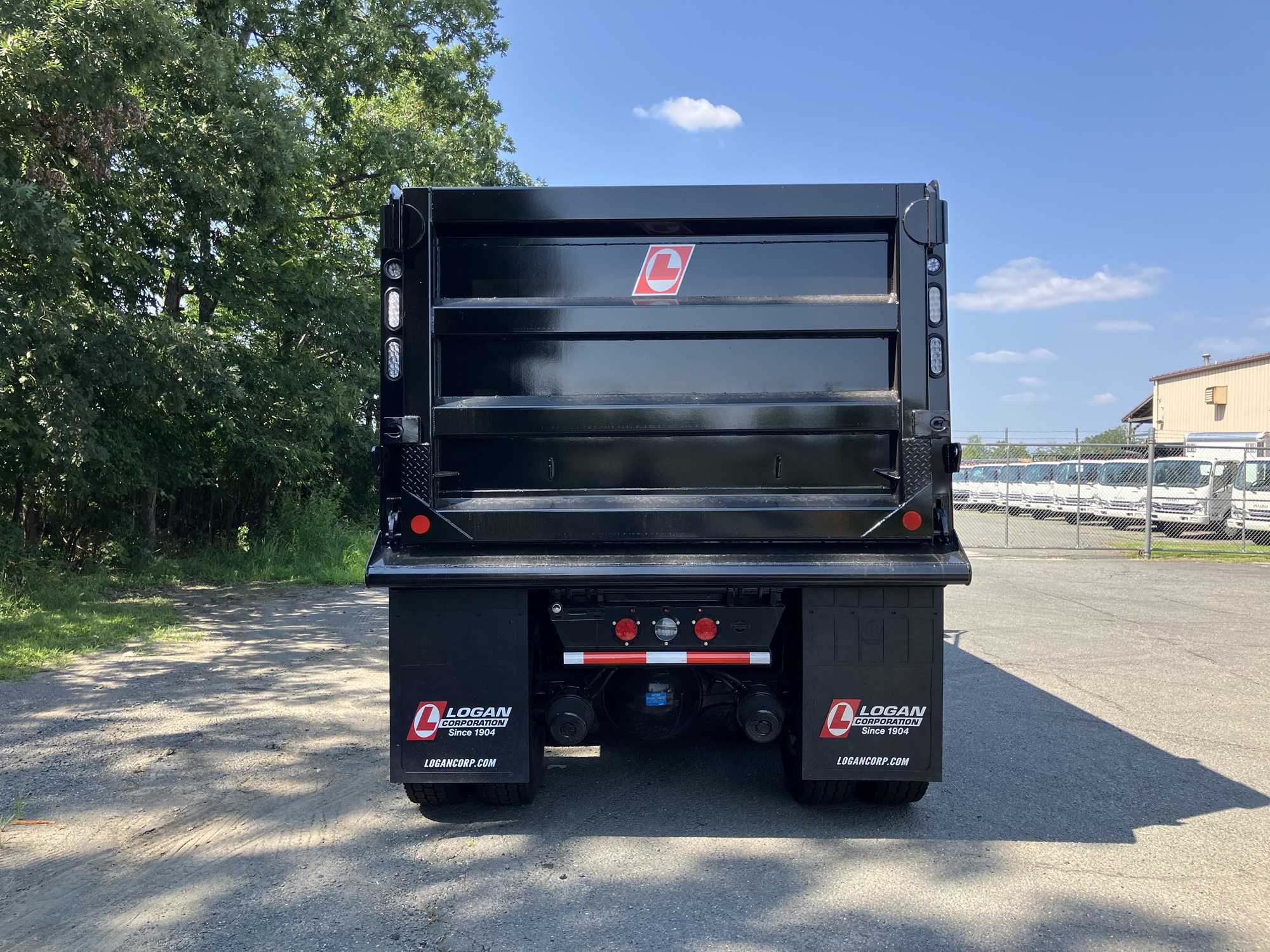 2025 Kenworth T880 - image 6 of 6
