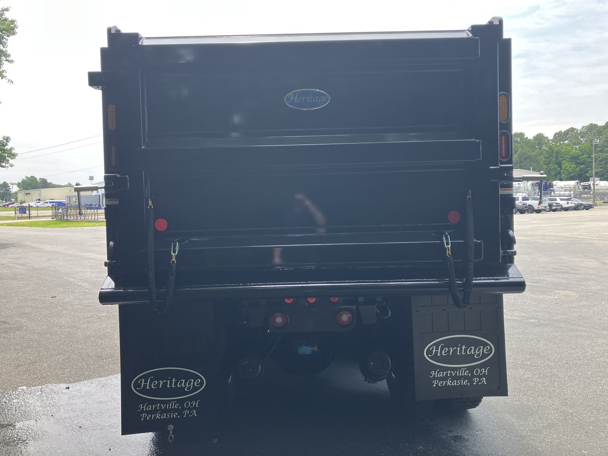 2026 Kenworth T880 - image 5 of 6