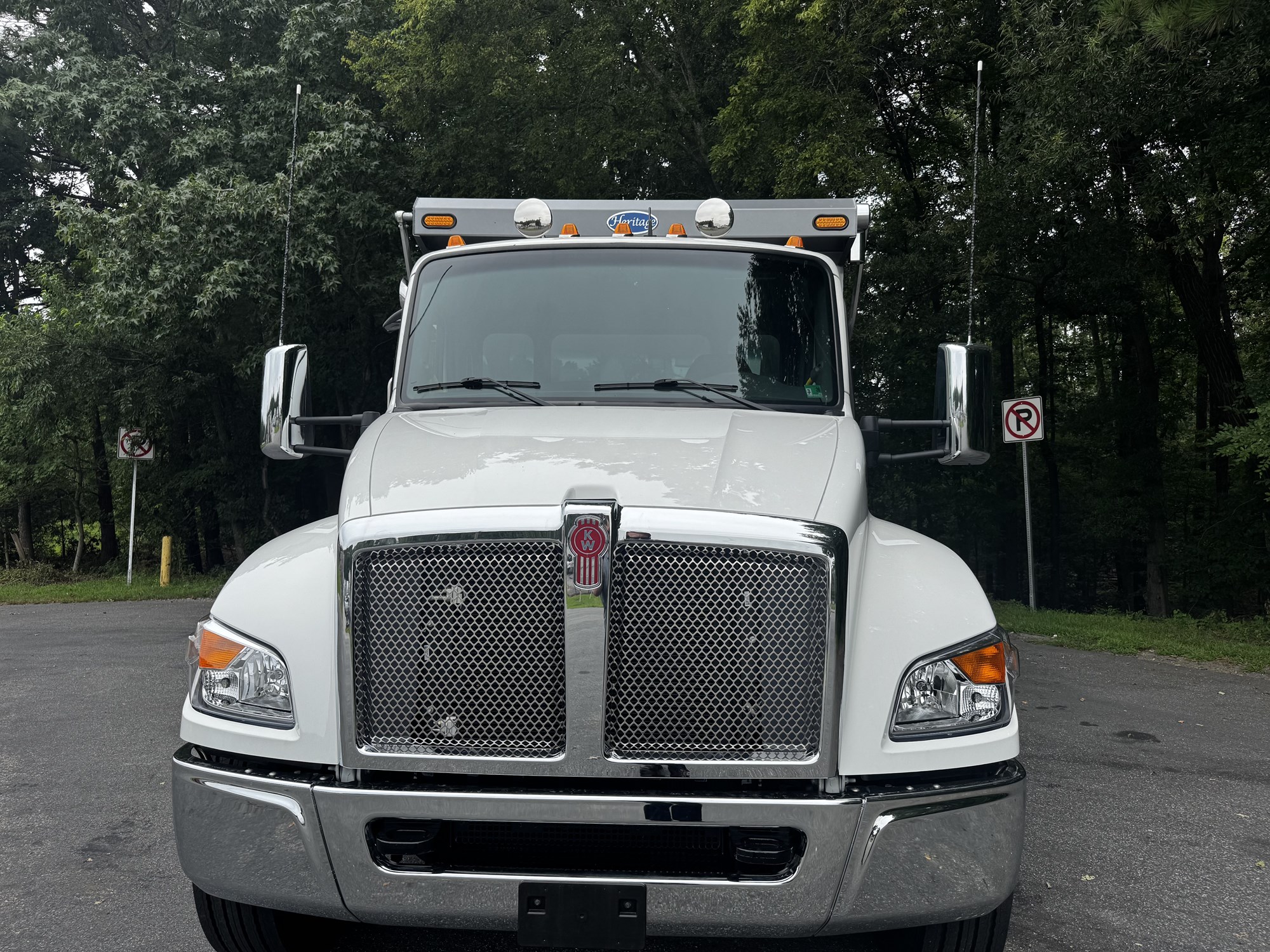 2026 Kenworth T480 - image 2 of 6