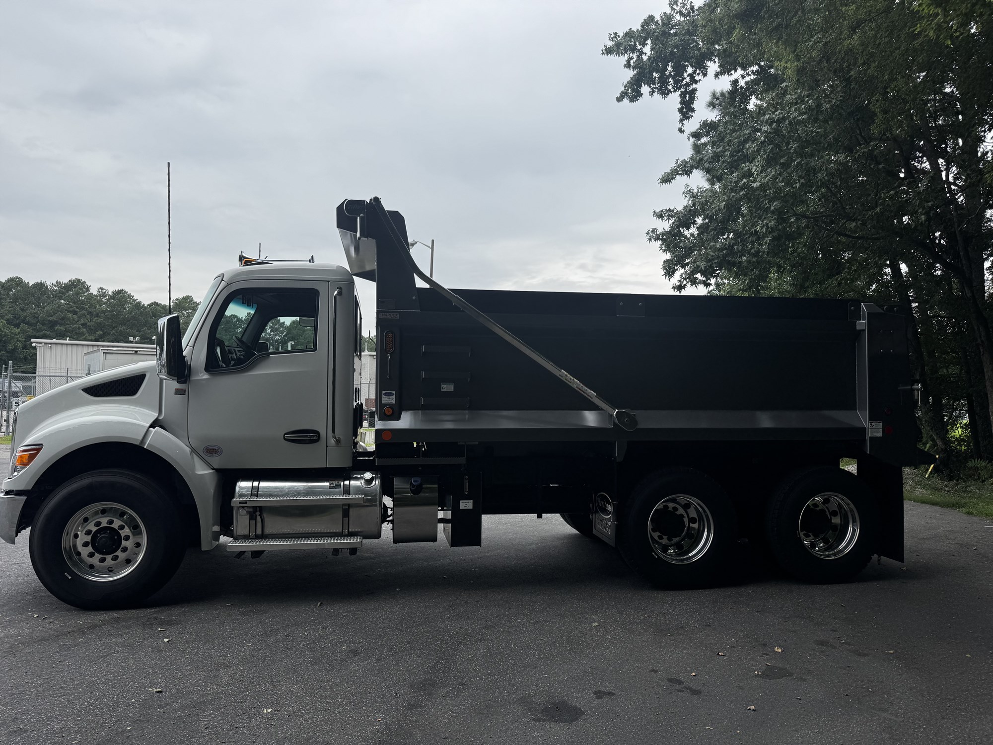 2026 Kenworth T480 - image 3 of 6