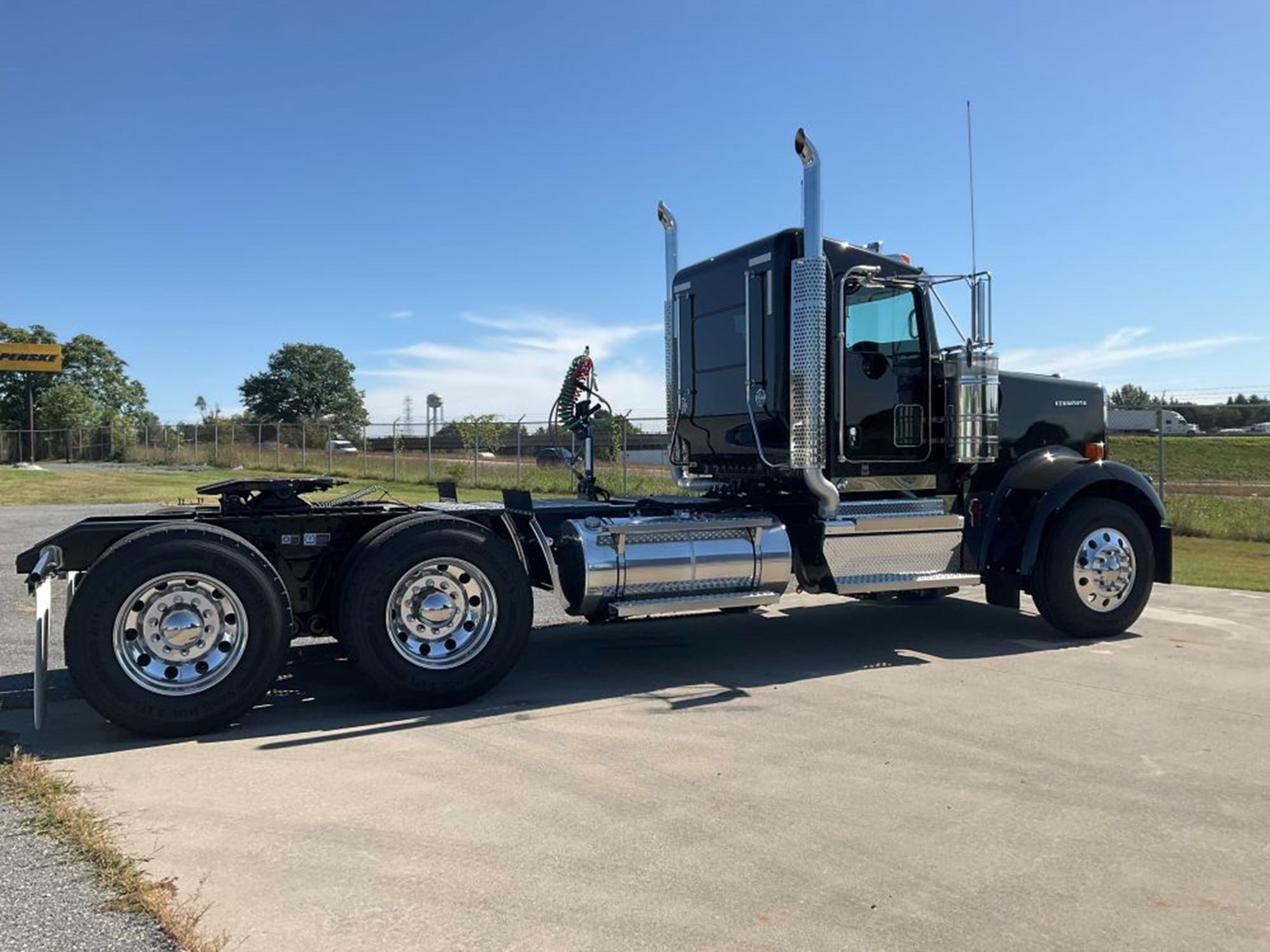 2026 Kenworth W900B 2026 Kenworth W900B - image 6 of 6