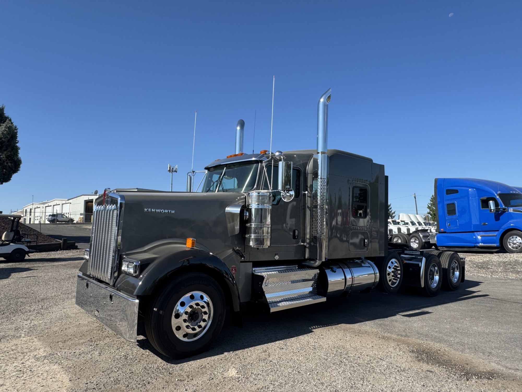 2026 Kenworth W900B - image 1 of 6