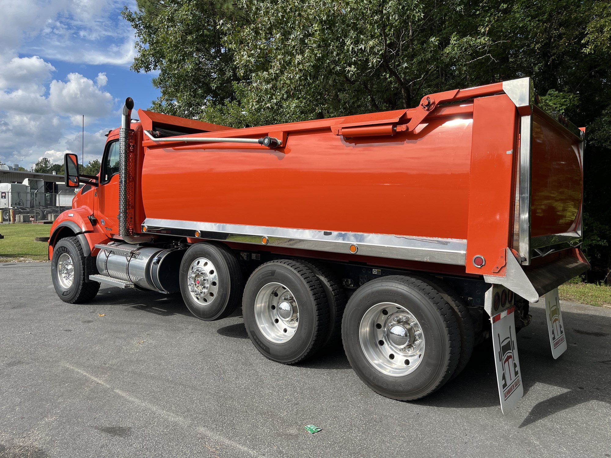 2020 Kenworth T880 - image 6 of 6