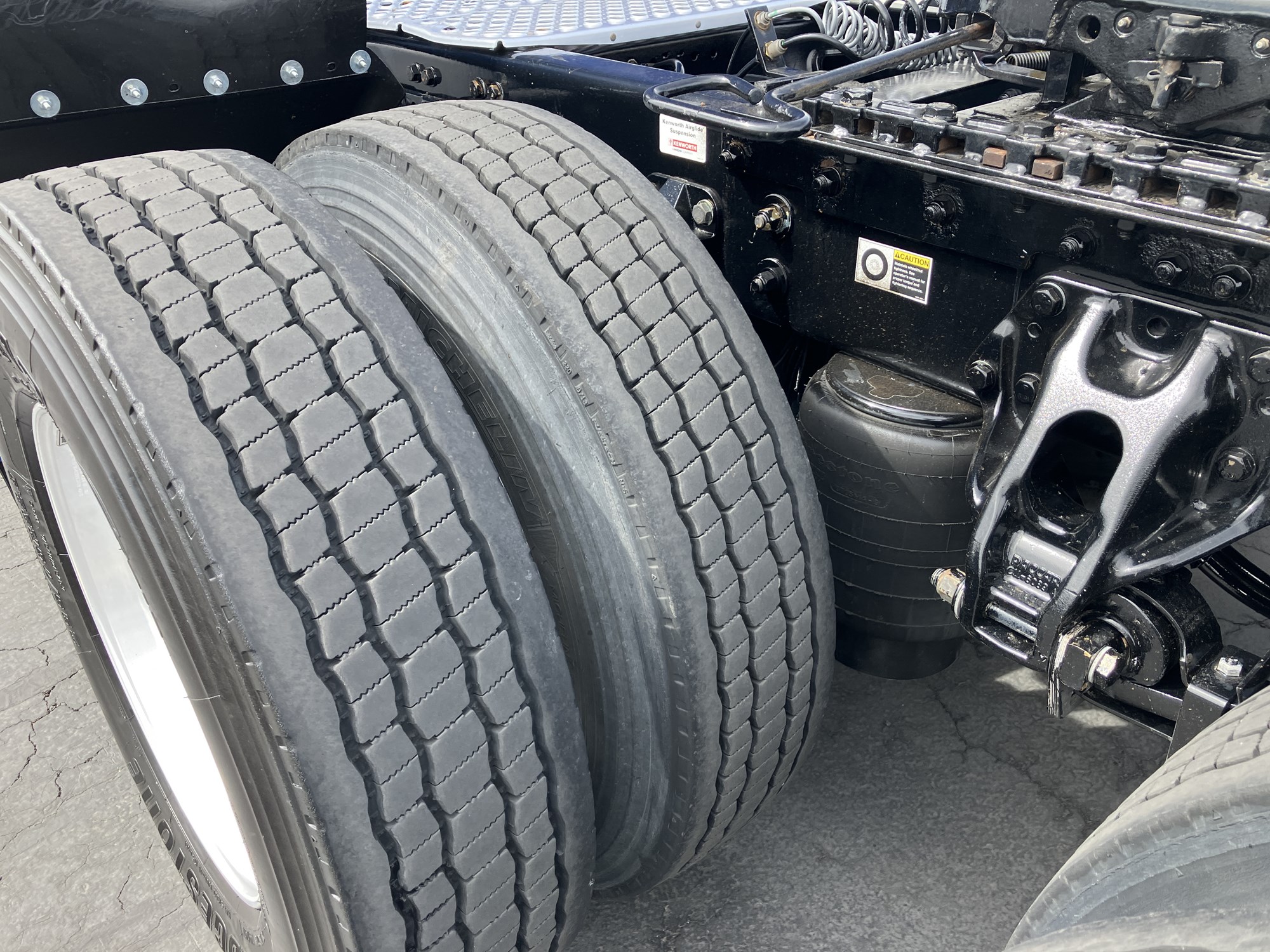 2021 Kenworth T680 - image 6 of 6