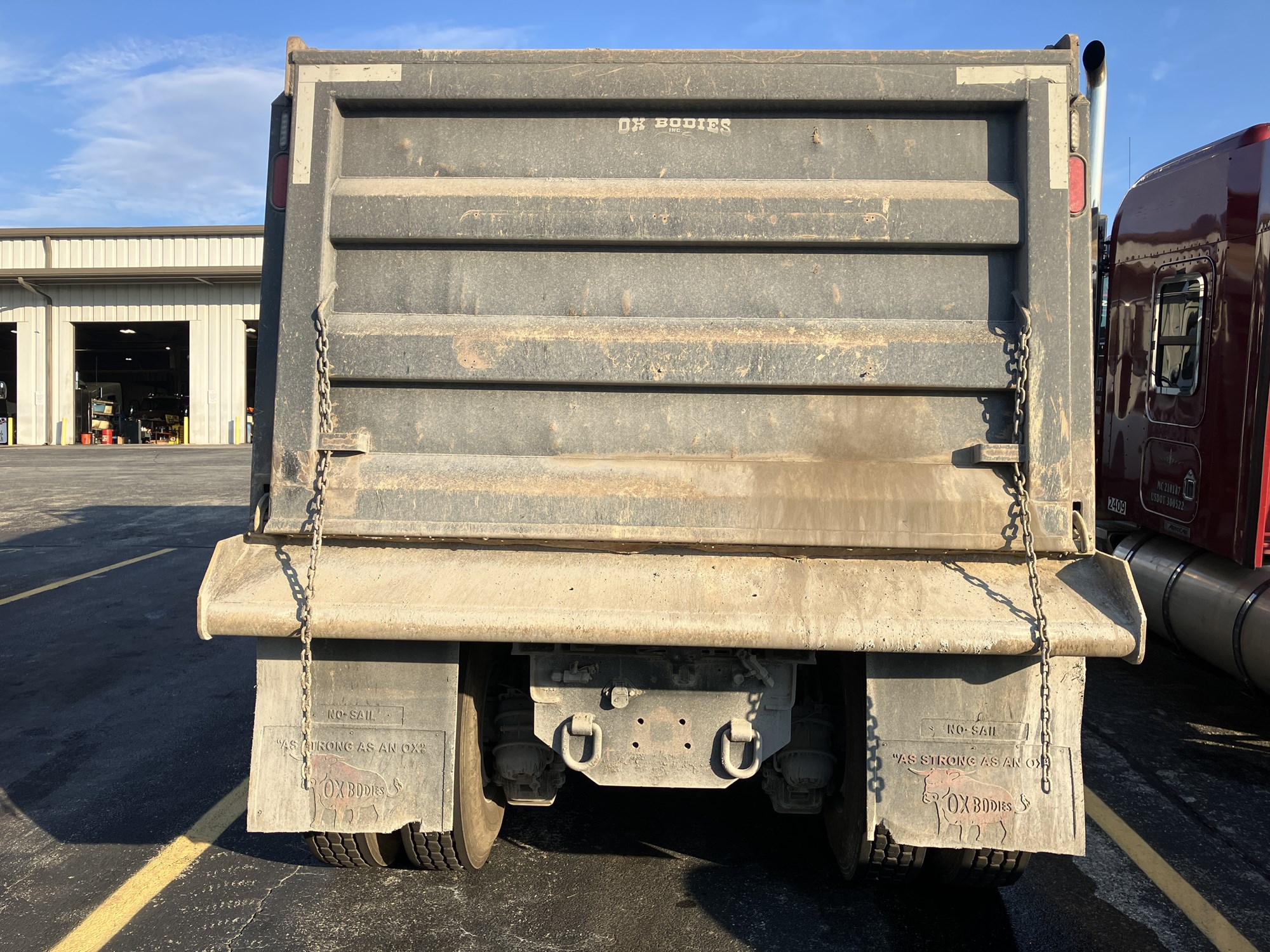 2023 Mack Granite - image 3 of 6