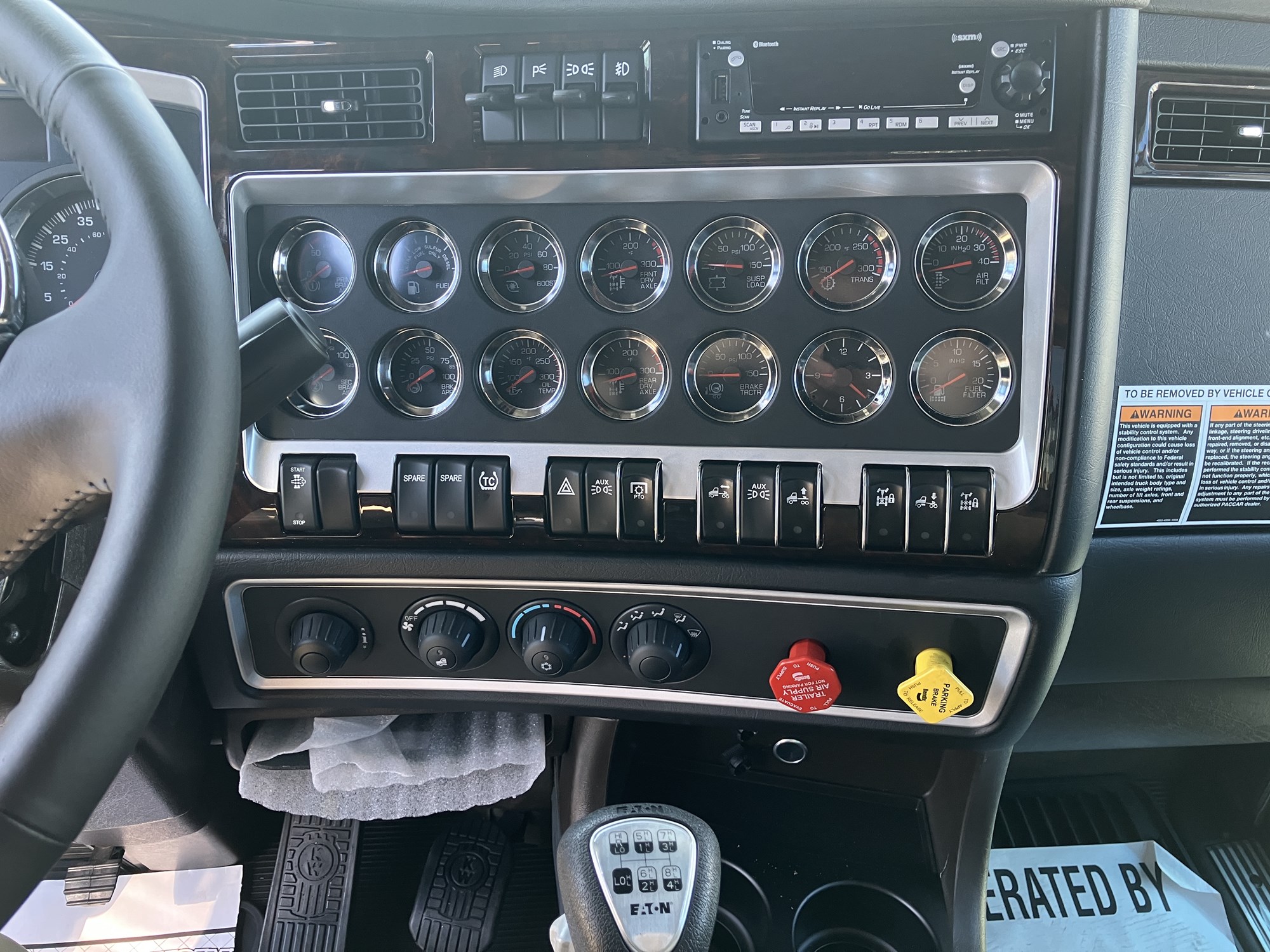 2026 Kenworth W900B - image 3 of 3