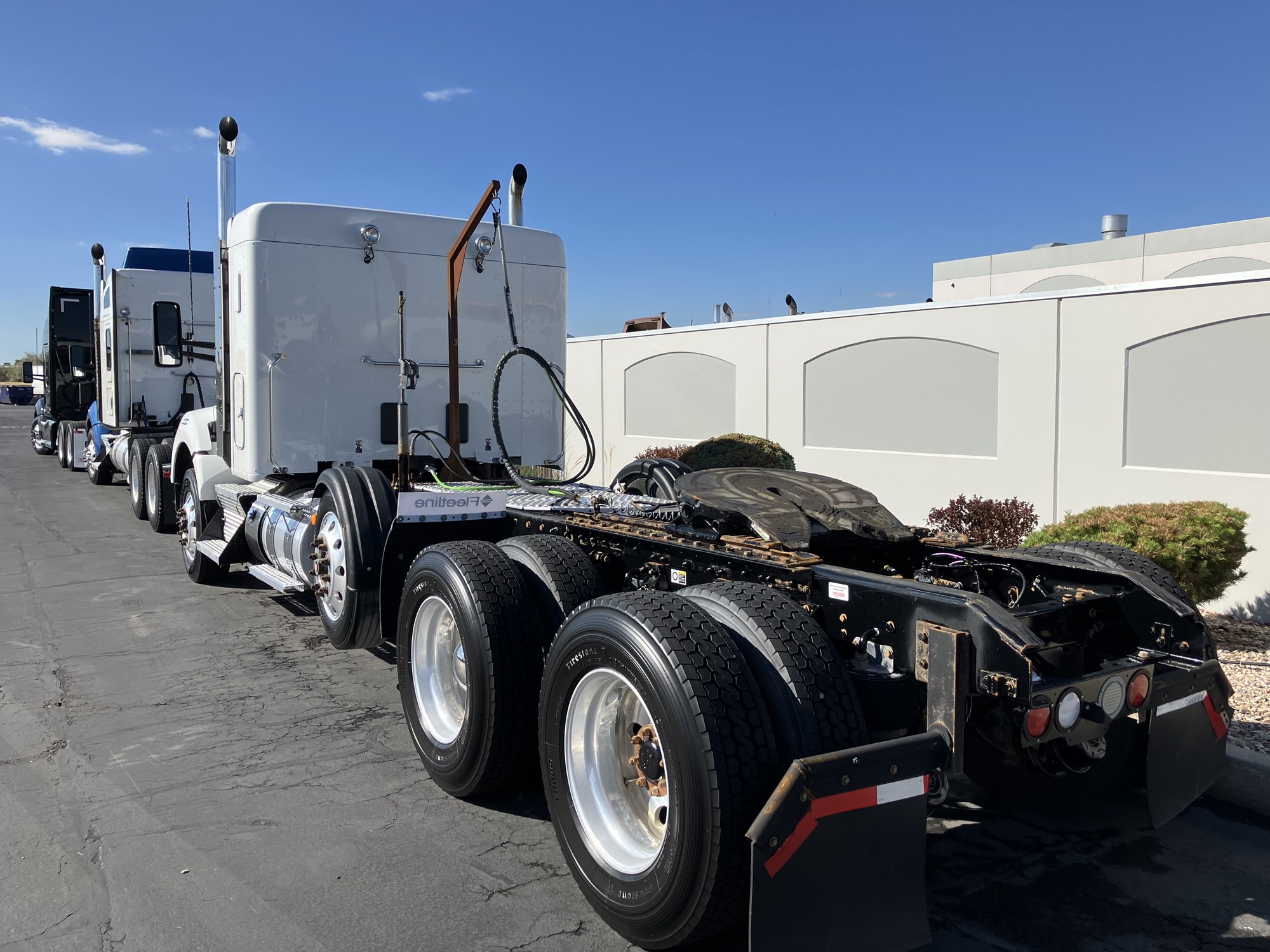 2020 Kenworth T880 - image 6 of 6