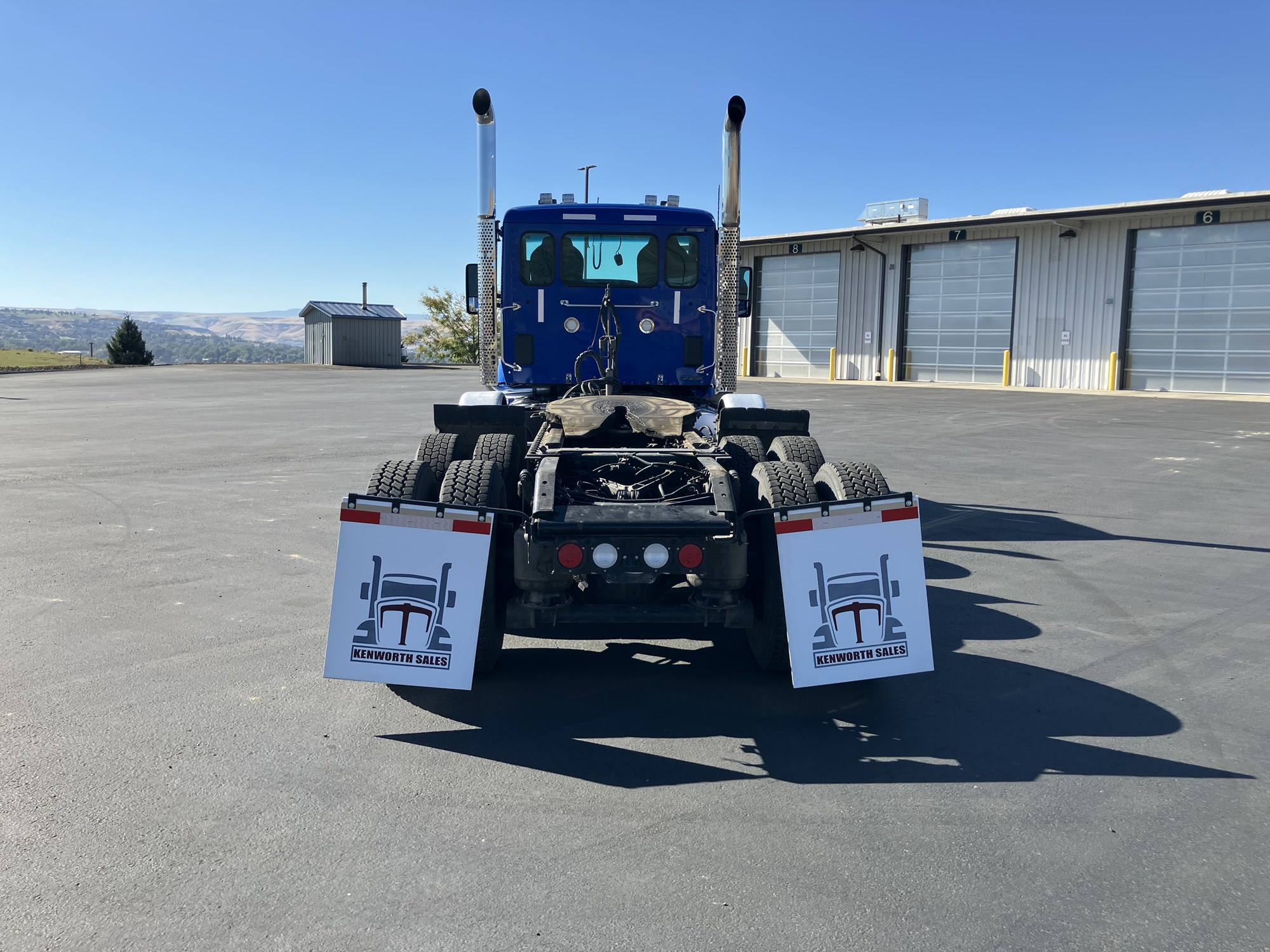 2020 Kenworth T880 2020 Kenworth T880 - image 4 of 6