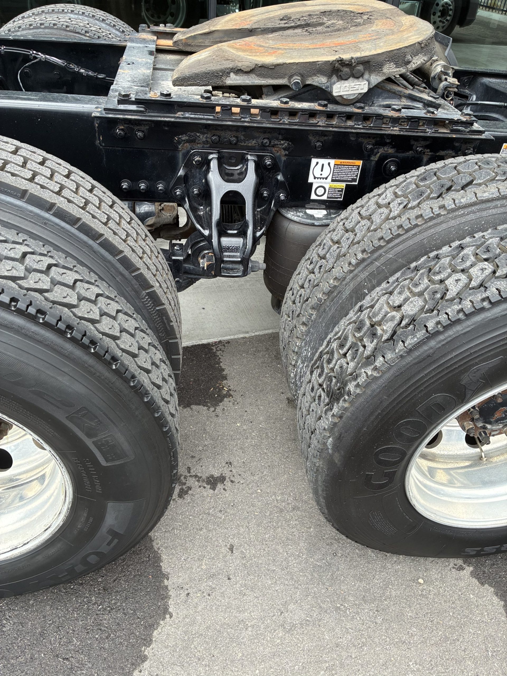 2021 Kenworth T680 - image 4 of 6
