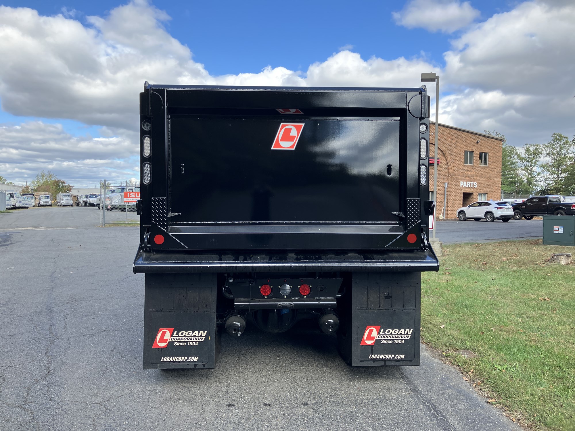 2025 Kenworth T480 - image 4 of 6