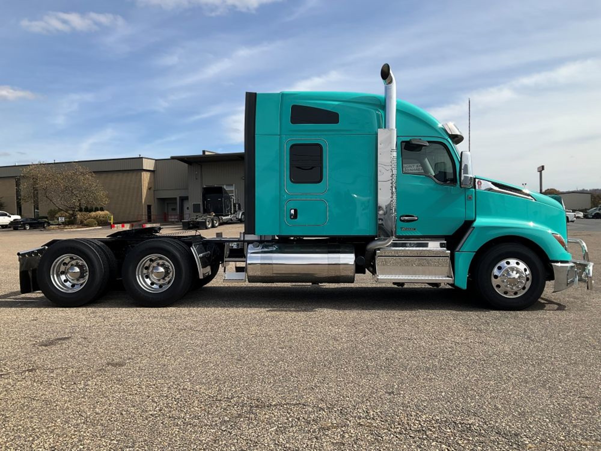 2026 Kenworth T680 Next Gen - image 5 of 6