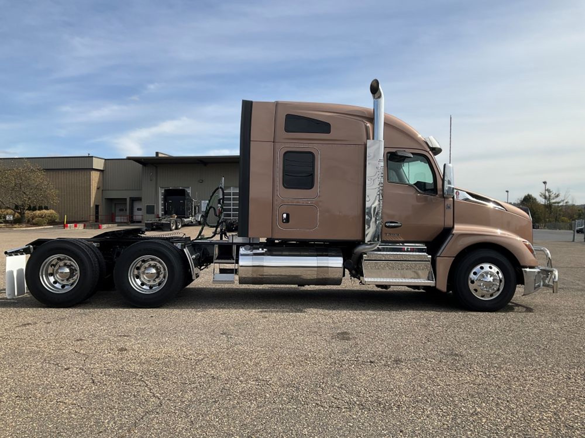 2026 Kenworth T680 Next Gen - image 5 of 6