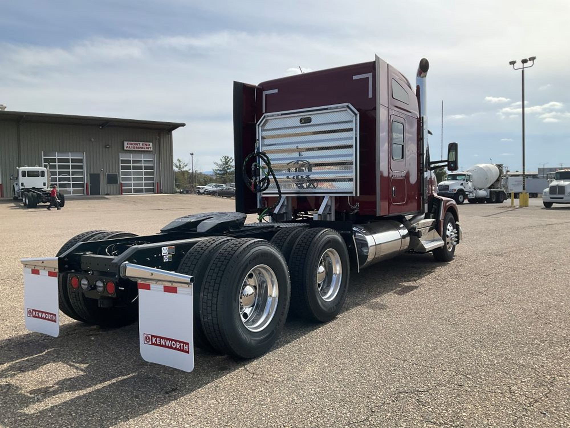 2026 Kenworth T680 Next Gen - image 4 of 6