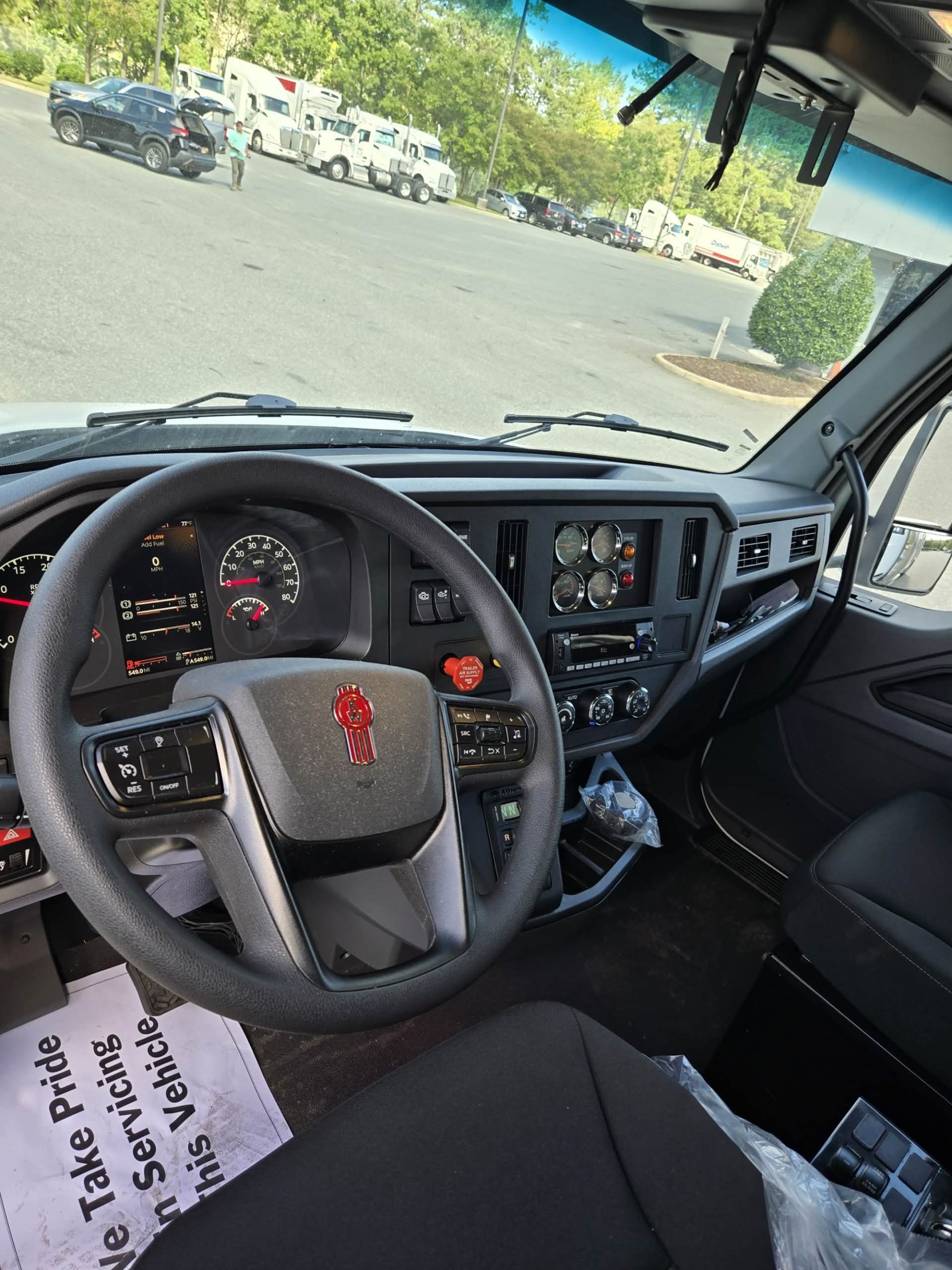 2026 Kenworth T380 - image 6 of 6